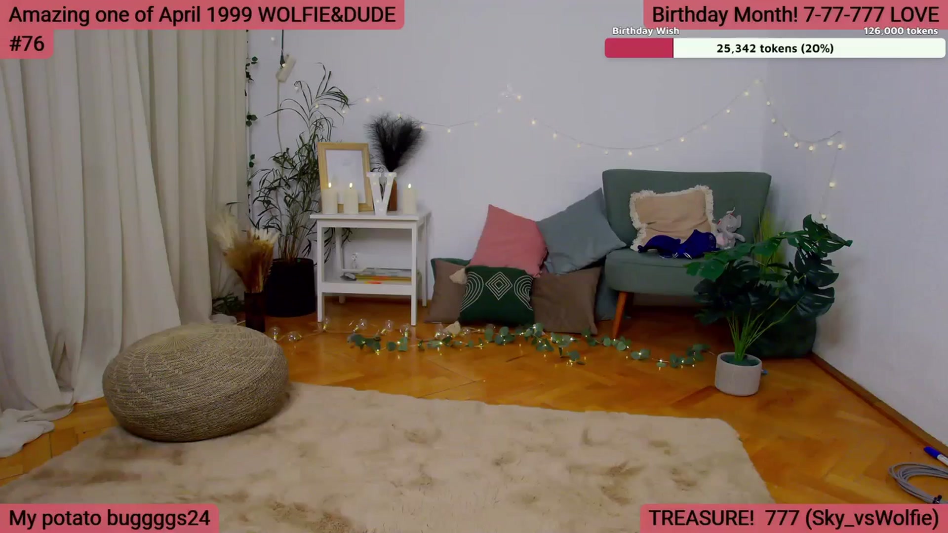Gallery image thumbnail from SkyV_'s myfreecams stream on, 04/05/2024, 21:11 image 5 of 20