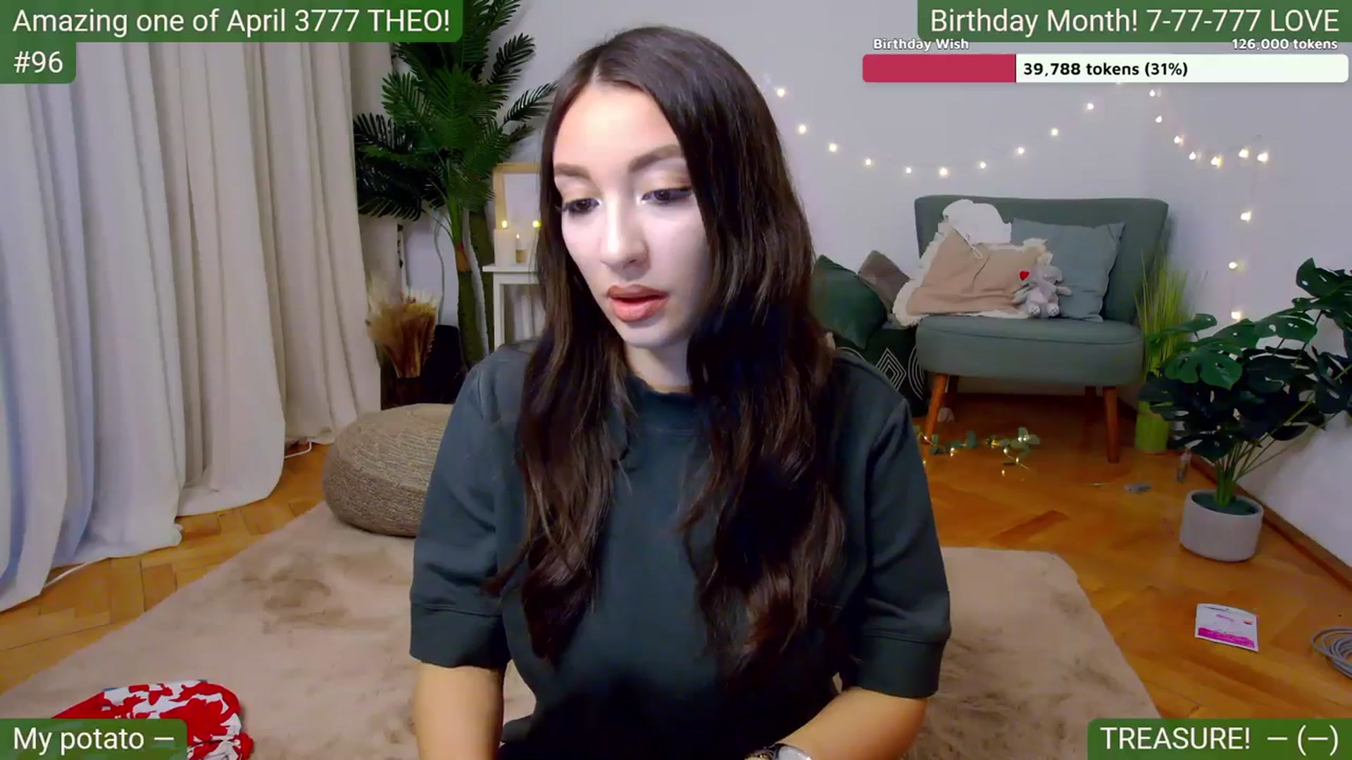 Gallery image thumbnail from SkyV_'s myfreecams stream on, 04/08/2024, 17:07 image 15 of 20