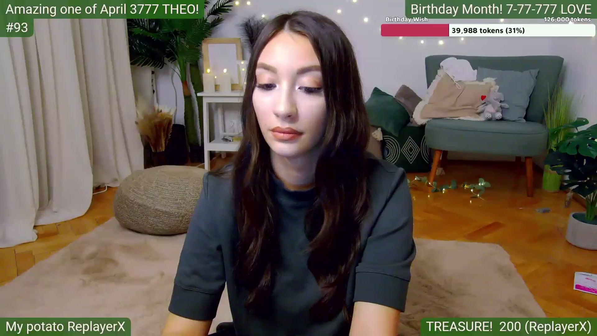 Gallery image thumbnail from SkyV_'s myfreecams stream on, 04/08/2024, 17:43 image 2 of 20