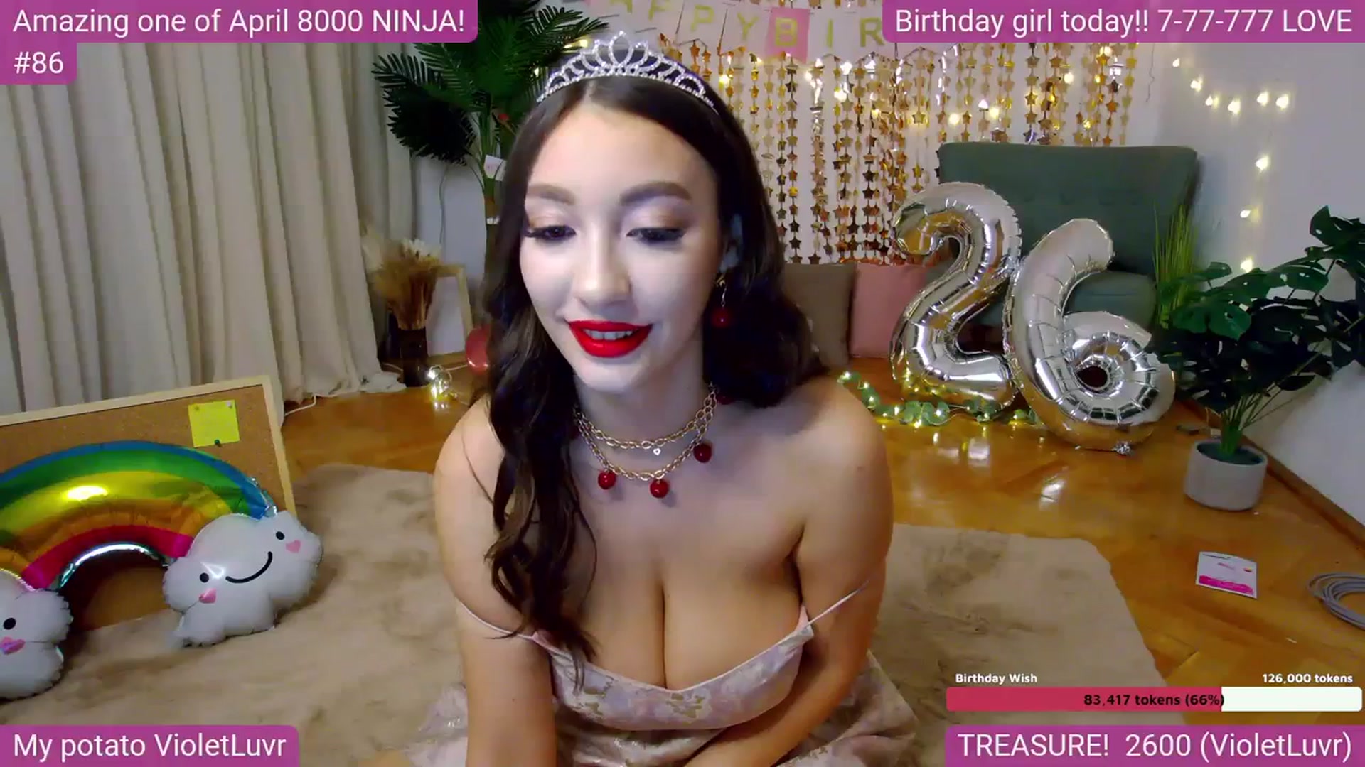Gallery image thumbnail from SkyV_'s myfreecams stream on, 04/14/2024, 19:08 image 4 of 20