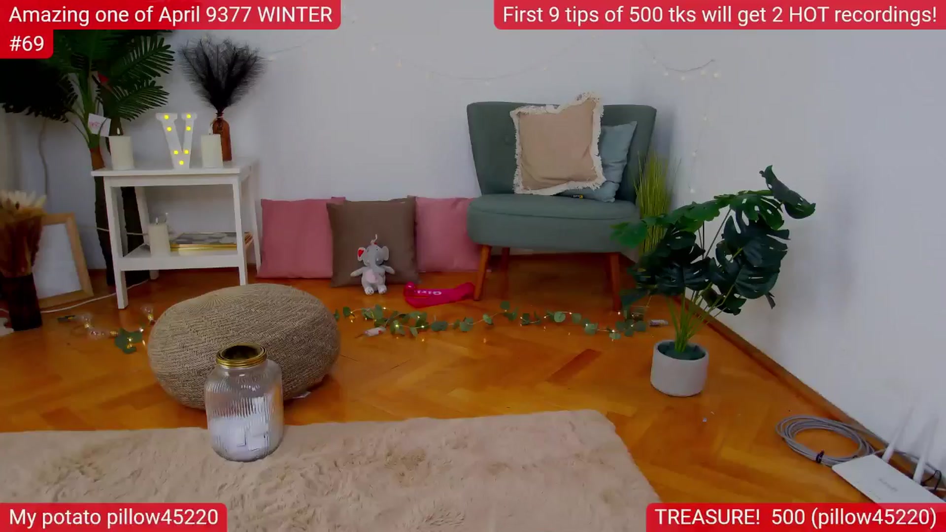 Gallery image thumbnail from SkyV_'s myfreecams stream on, 04/26/2024, 15:52 image 7 of 20
