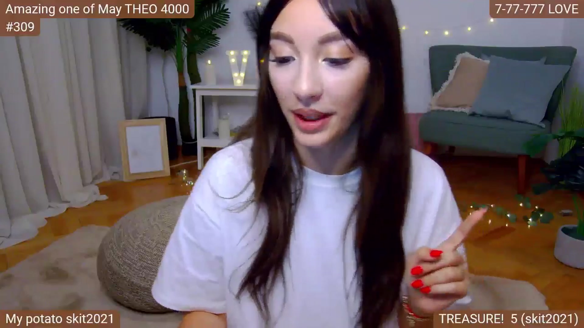 Gallery image thumbnail from SkyV_'s myfreecams stream on, 05/12/2024, 19:18 image 19 of 20