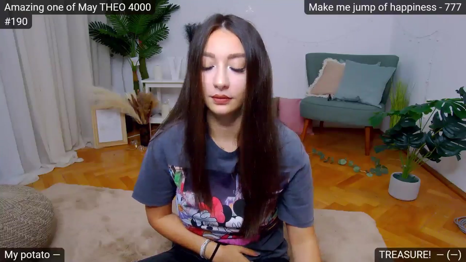 Gallery image thumbnail from SkyV_'s myfreecams stream on, 05/17/2024, 17:25 image 8 of 20