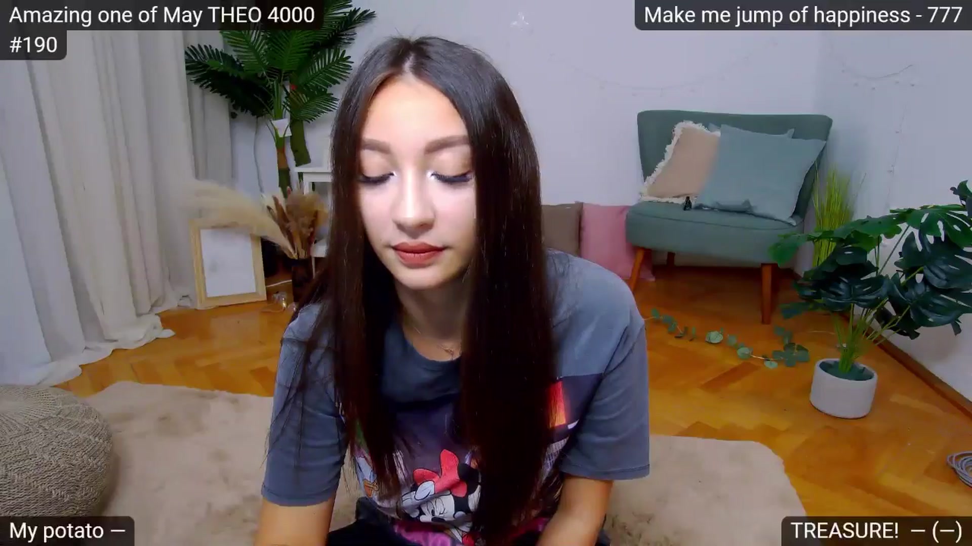 Gallery image thumbnail from SkyV_'s myfreecams stream on, 05/17/2024, 17:25 image 10 of 20
