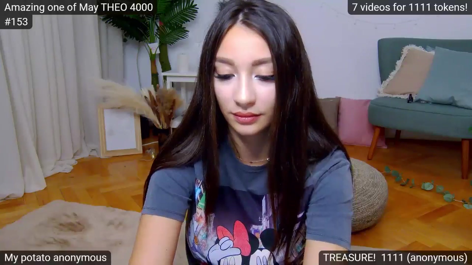 Gallery image thumbnail from SkyV_'s myfreecams stream on, 05/17/2024, 21:42 image 16 of 20