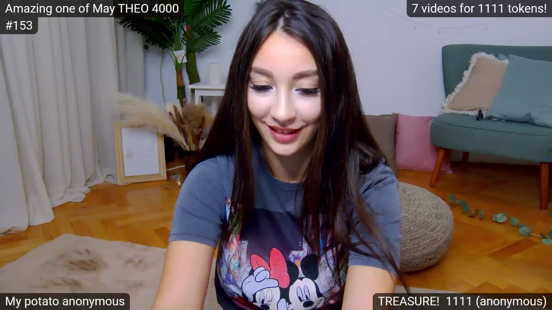Gallery image thumbnail from SkyV_'s myfreecams stream on, 05/17/2024, 21:42 image 14 of 20