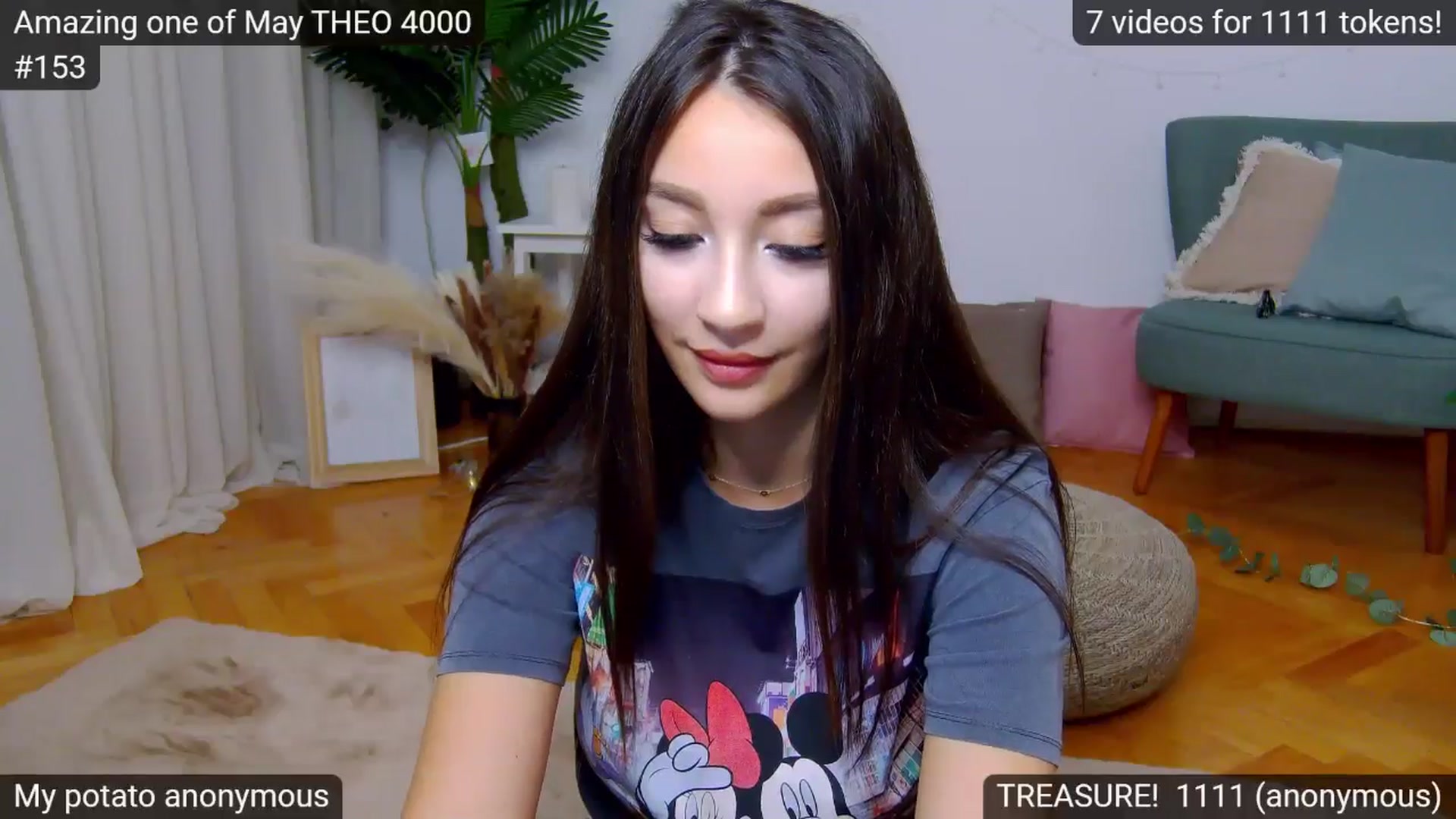 Gallery image thumbnail from SkyV_'s myfreecams stream on, 05/17/2024, 21:42 image 8 of 20