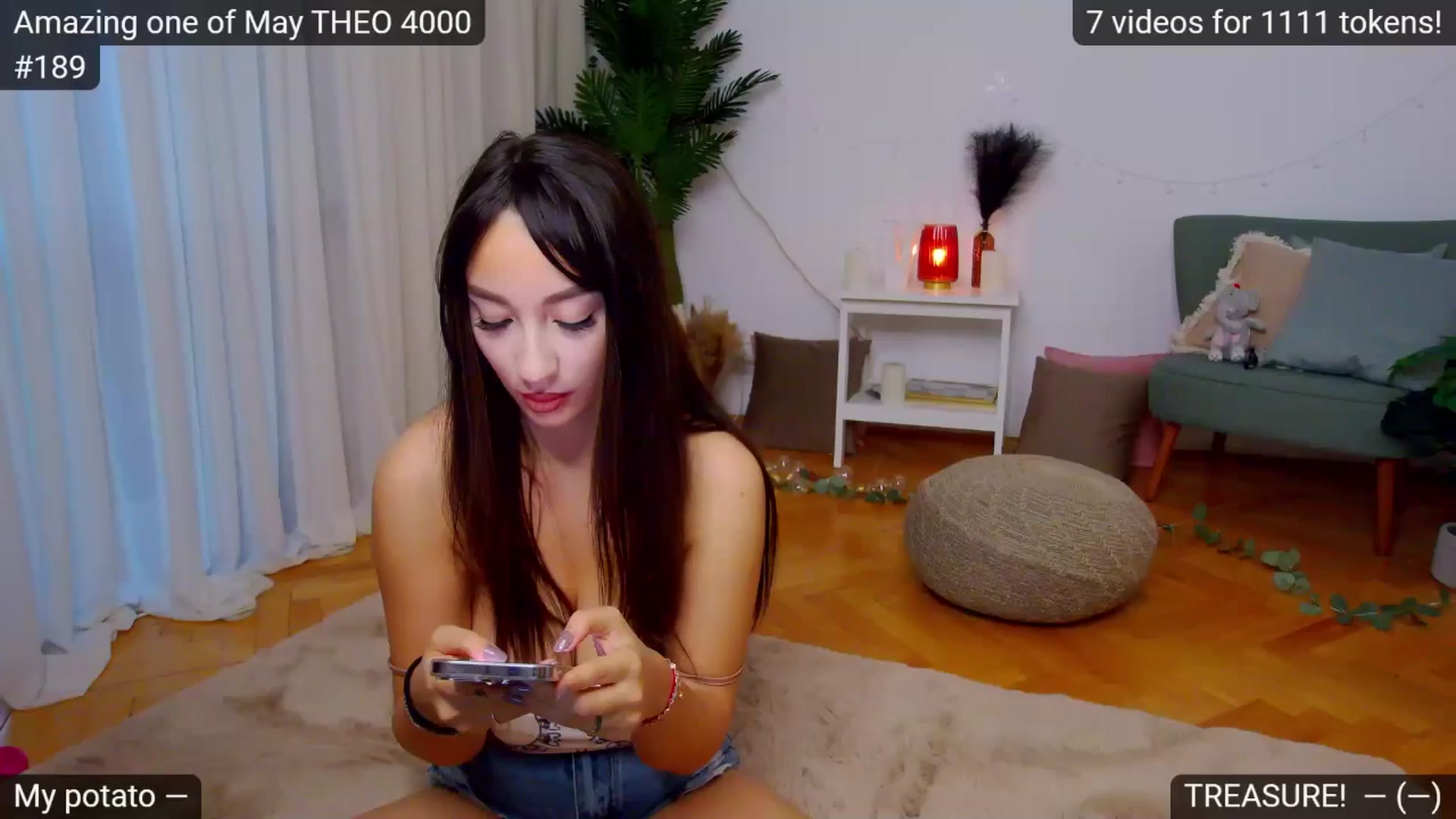 Gallery image thumbnail from SkyV_'s myfreecams stream on, 05/19/2024, 19:36 image 1 of 20