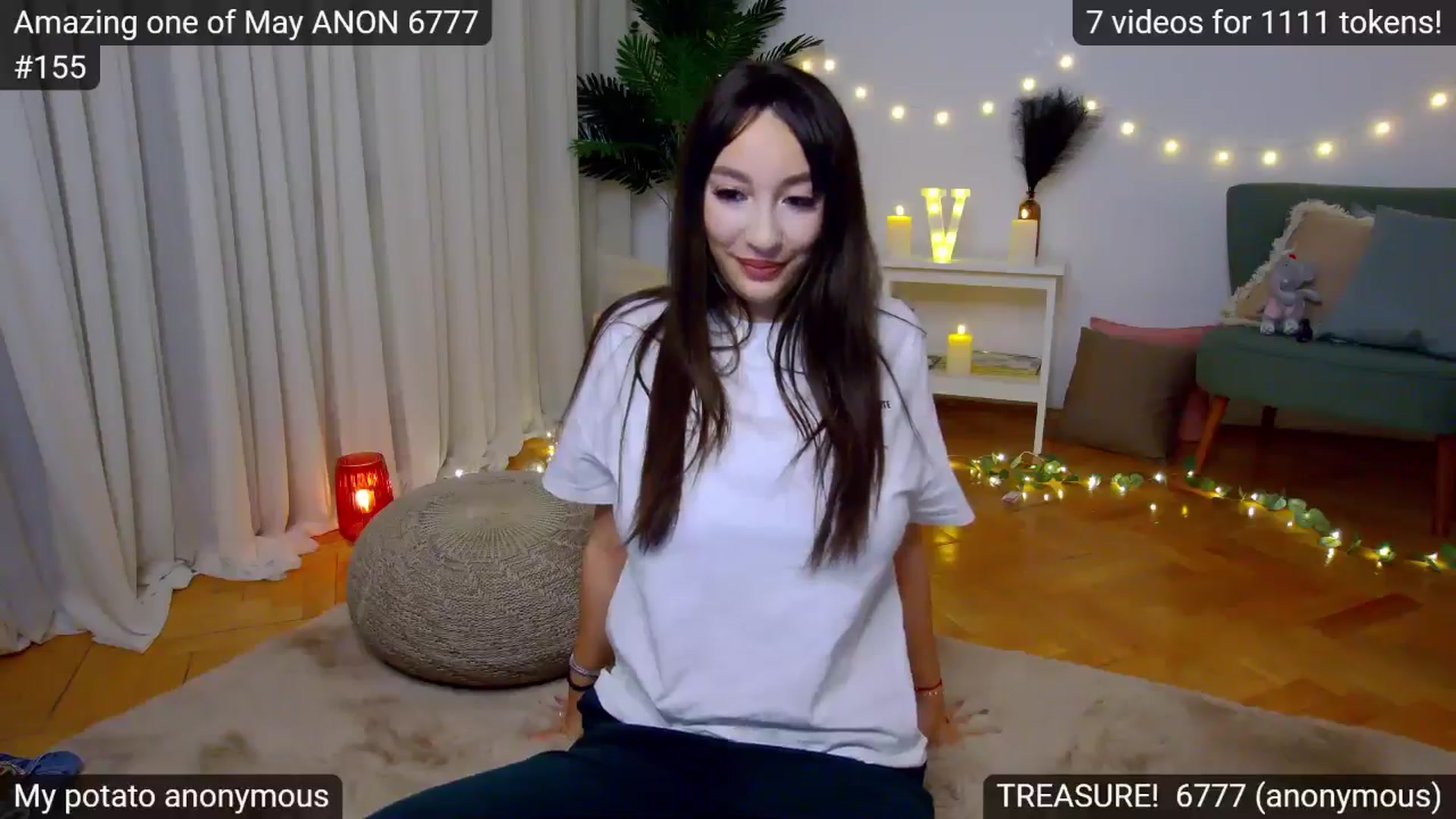 Gallery image thumbnail from SkyV_'s myfreecams stream on, 05/19/2024, 21:20 image 10 of 20
