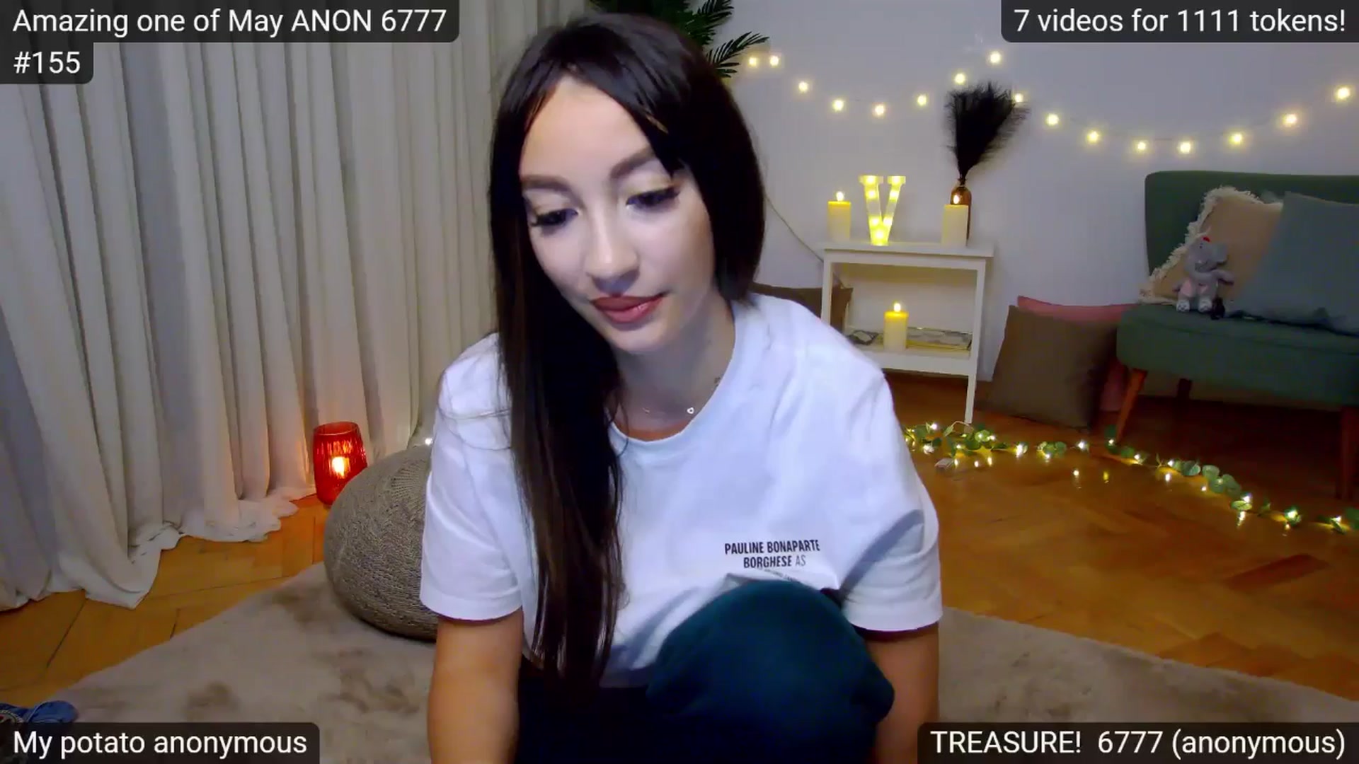 Gallery image thumbnail from SkyV_'s myfreecams stream on, 05/19/2024, 21:20 image 16 of 20