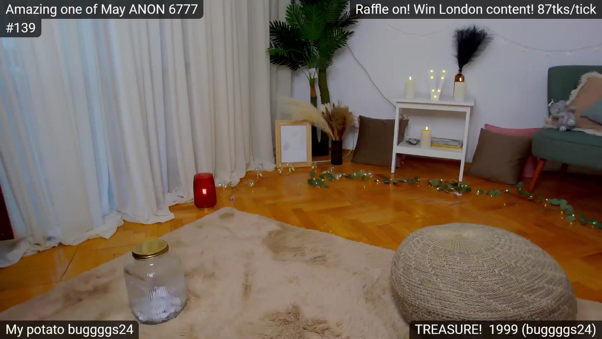 Gallery image thumbnail from SkyV_'s myfreecams stream on, 05/24/2024, 17:49 image 15 of 20