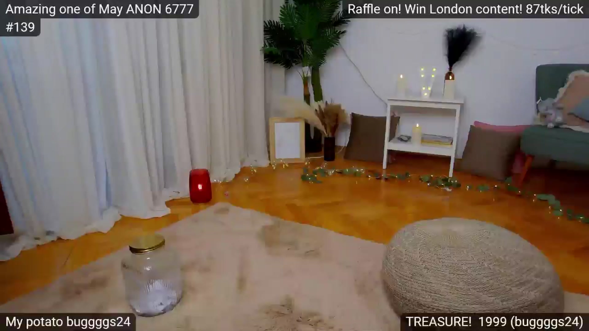 Gallery image thumbnail from SkyV_'s myfreecams stream on, 05/24/2024, 17:49 image 17 of 20