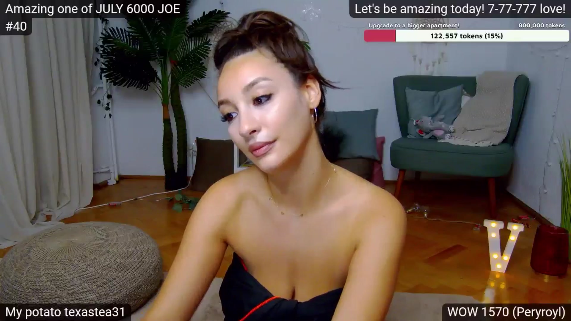 Gallery image thumbnail from SkyV_'s myfreecams stream on, 07/15/2024, 21:57 image 2 of 20