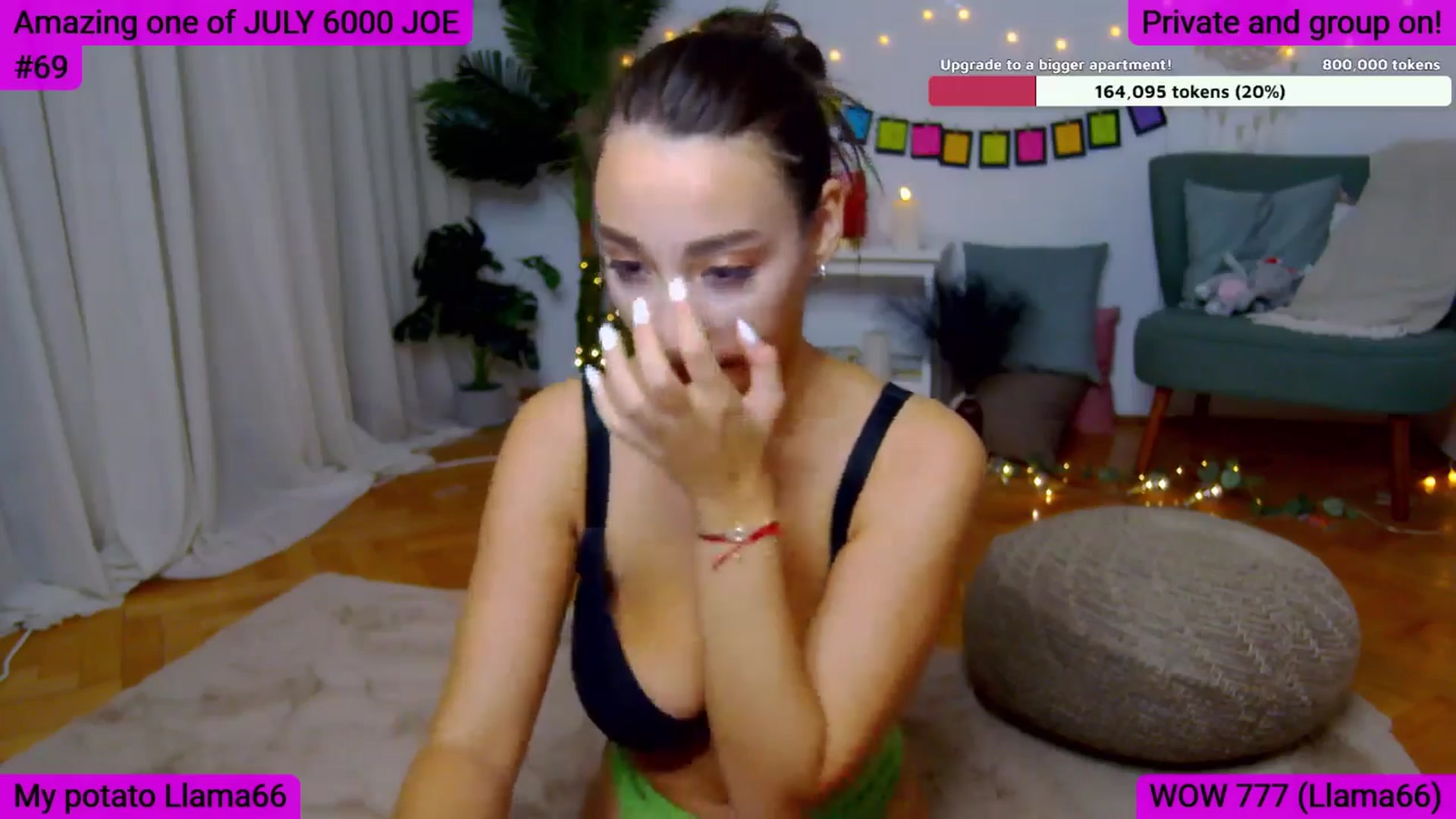 Gallery image thumbnail from SkyV_'s myfreecams stream on, 07/28/2024, 20:58 image 16 of 20