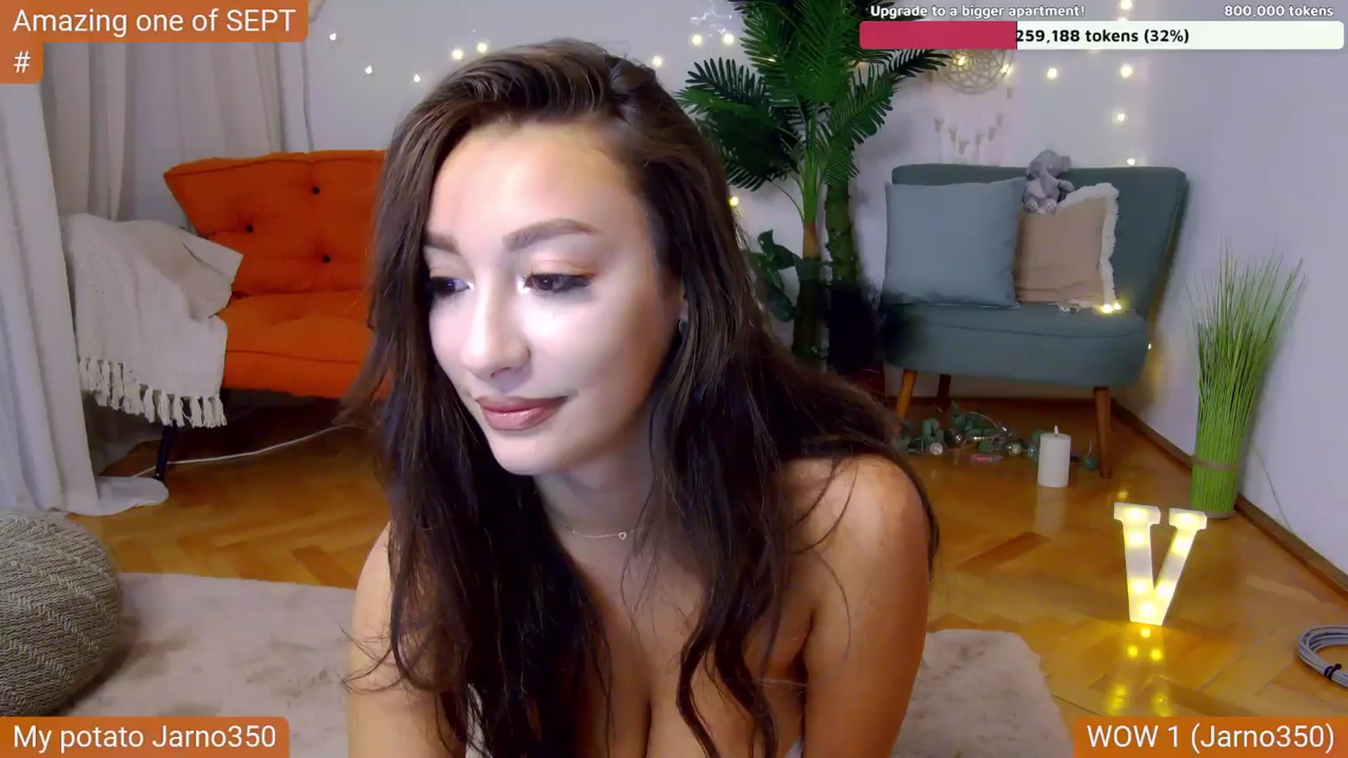 Gallery image thumbnail from SkyV_'s myfreecams stream on, 09/01/2024, 17:20 image 4 of 20