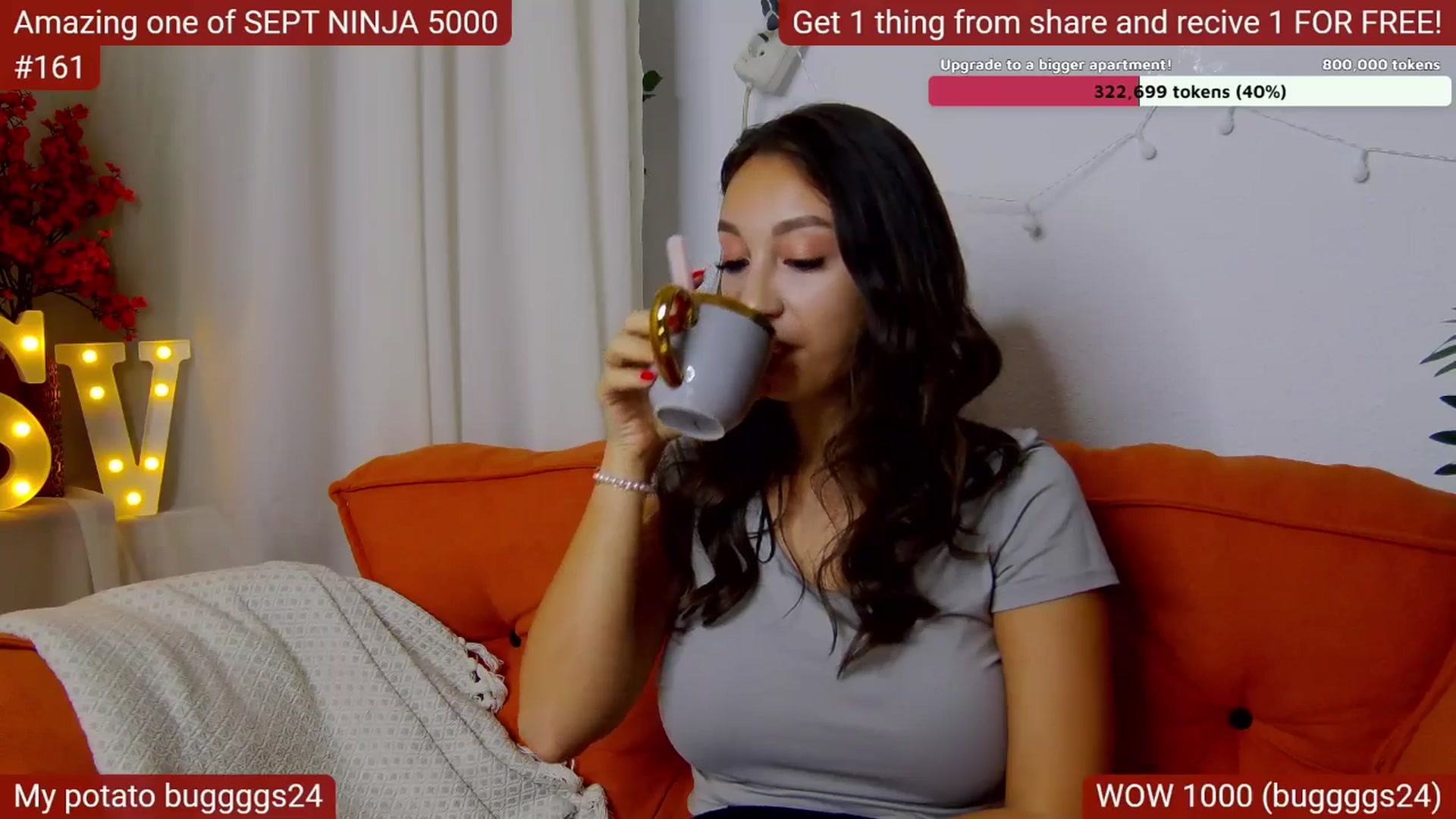 Gallery image thumbnail from SkyV_'s myfreecams stream on, 09/20/2024, 18:42 image 5 of 20