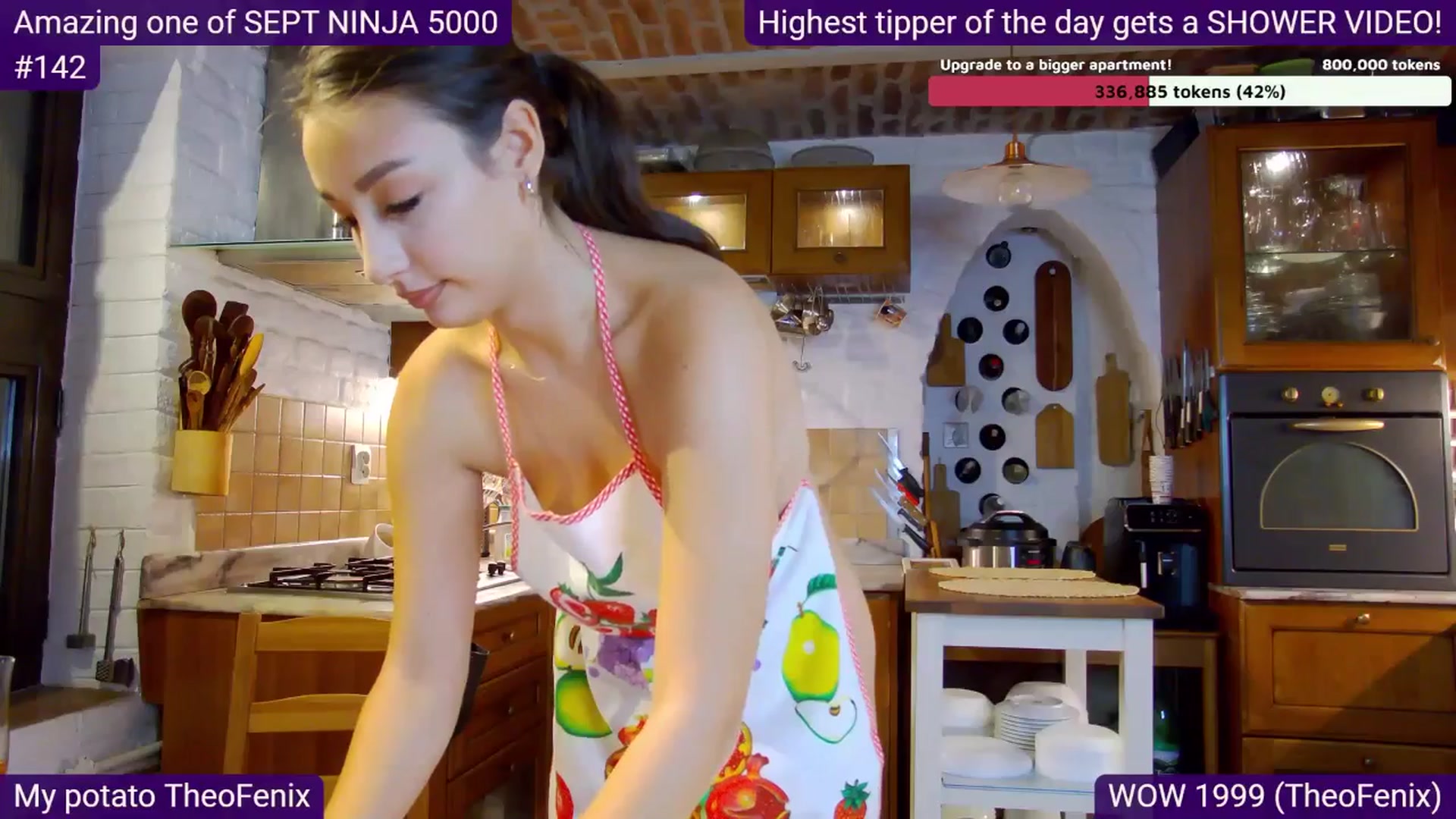 Gallery image thumbnail from SkyV_'s myfreecams stream on, 09/22/2024, 19:14 image 10 of 20