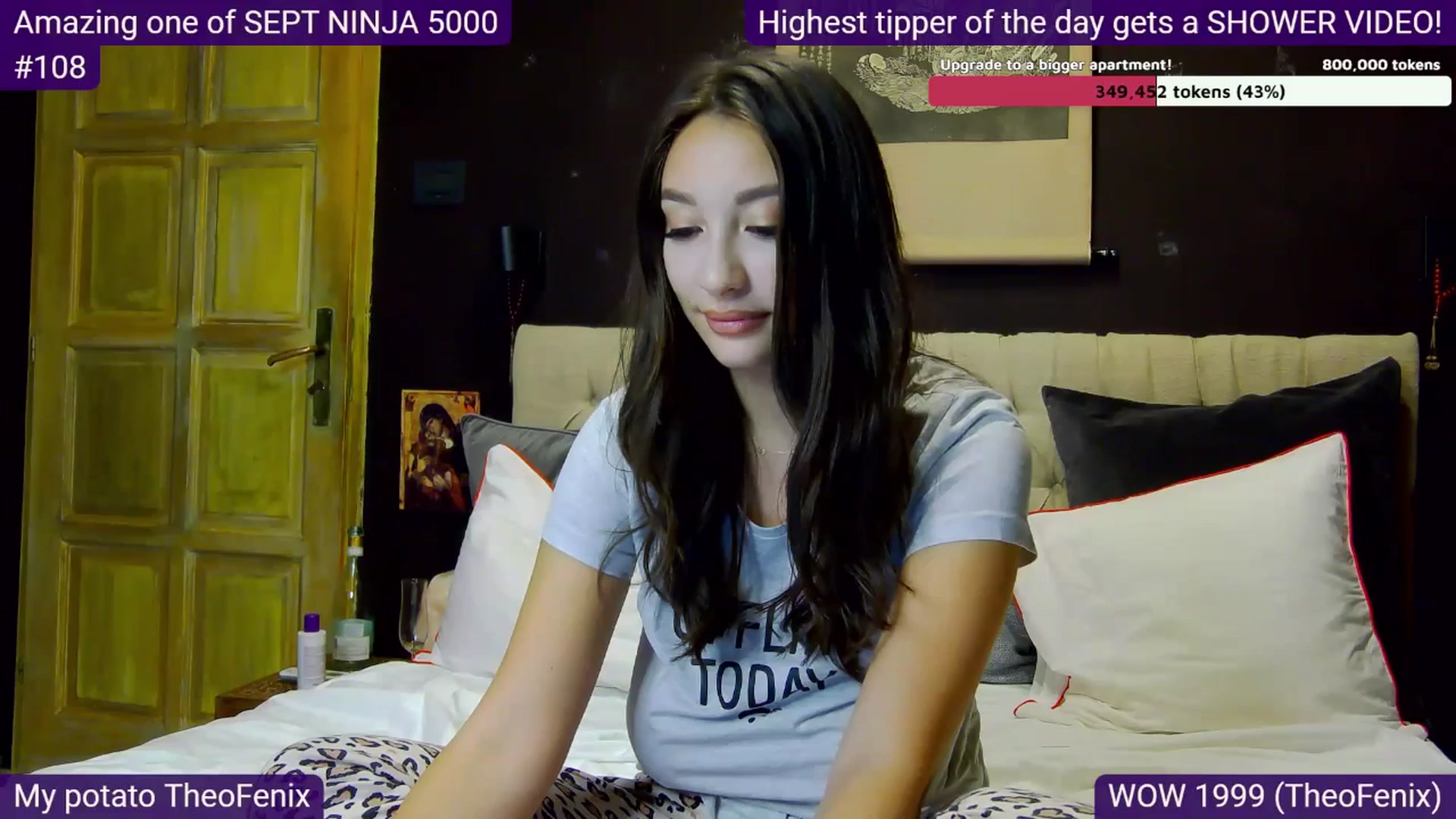 Gallery image thumbnail from SkyV_'s myfreecams stream on, 09/22/2024, 22:45 image 9 of 20
