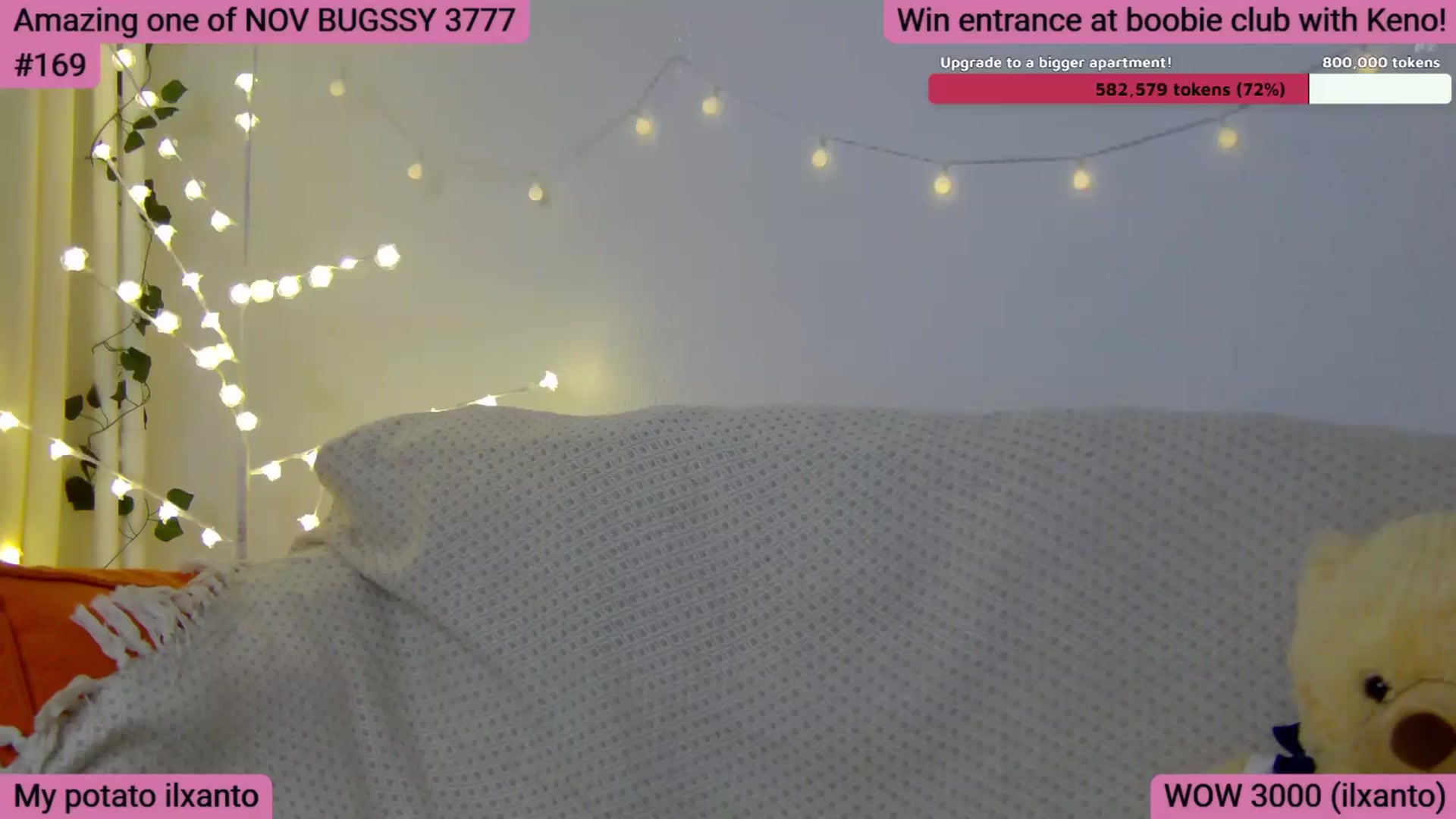 Gallery image thumbnail from SkyV_'s myfreecams stream on, 11/25/2024, 21:08 image 4 of 20