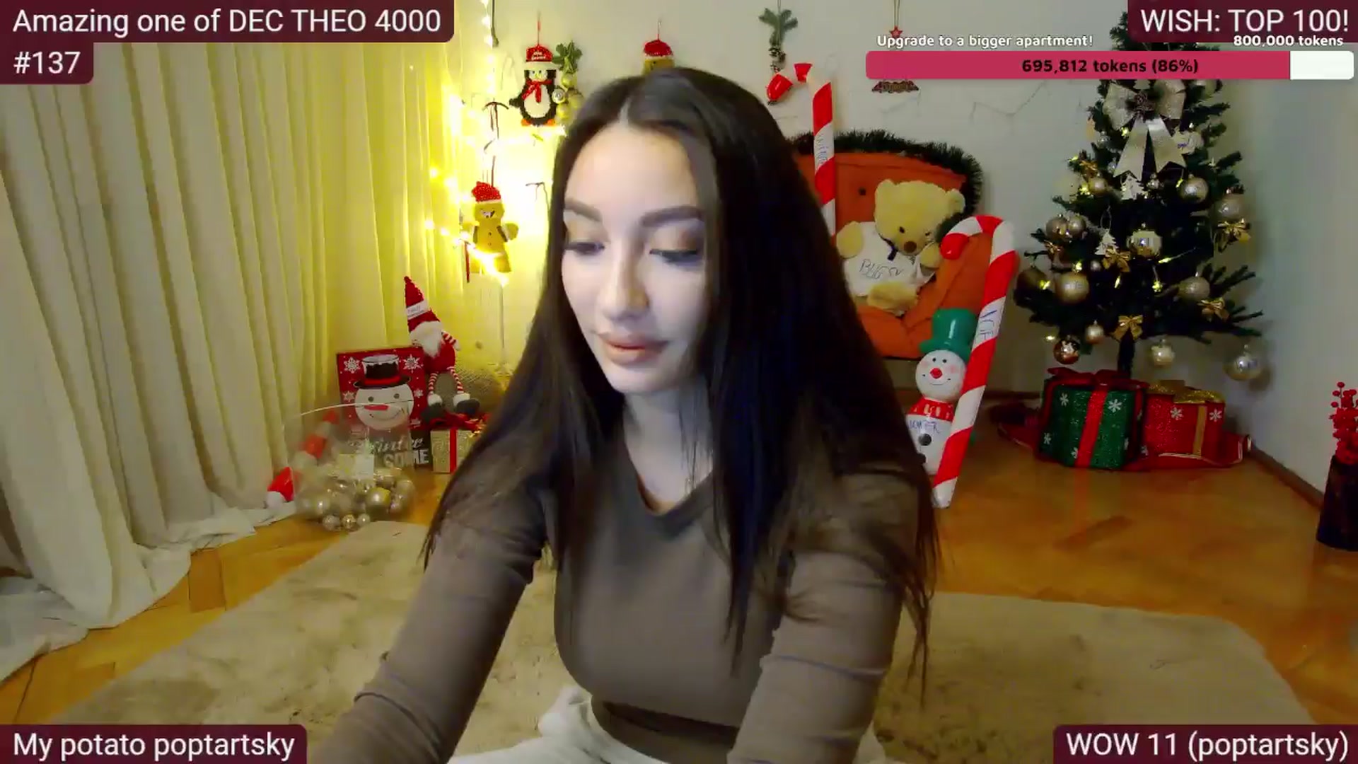 Gallery image thumbnail from SkyV_'s myfreecams stream on, 12/16/2024, 18:57 image 8 of 20