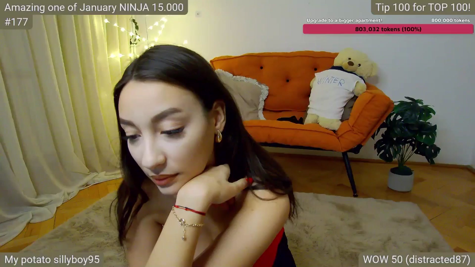 Gallery image thumbnail from SkyV_'s myfreecams stream on, 01/14/2025, 20:01 image 1 of 20