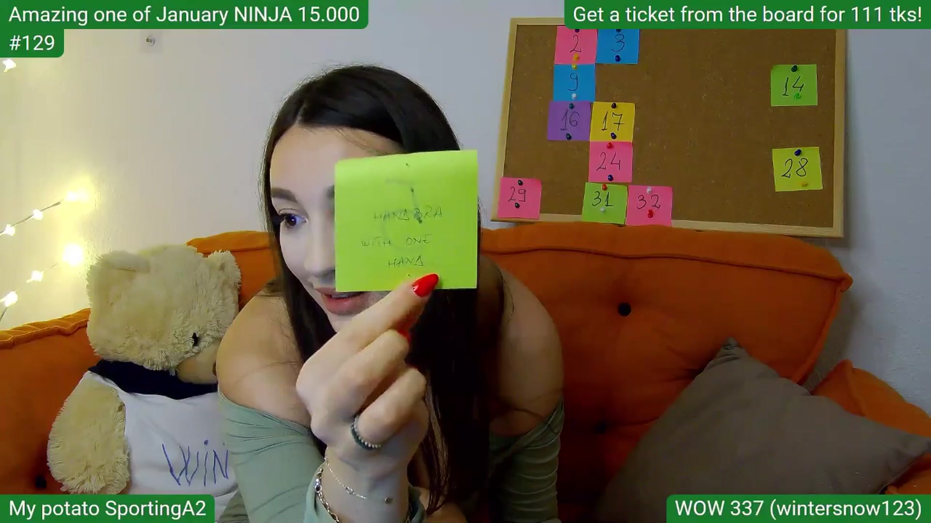 Gallery image thumbnail from SkyV_'s myfreecams stream on, 01/24/2025, 20:46 image 14 of 20