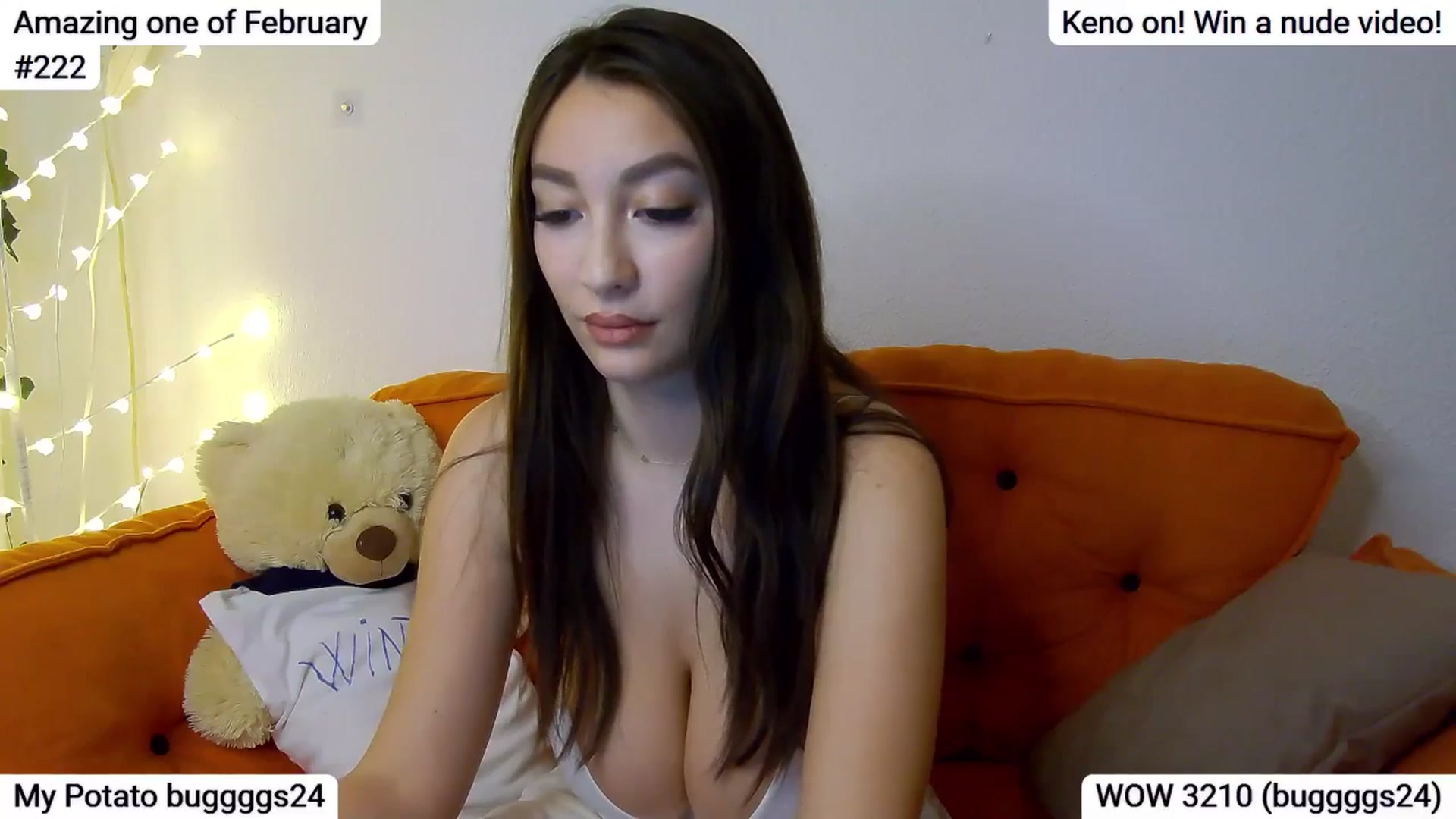 Gallery image thumbnail from SkyV_'s myfreecams stream on, 02/03/2025, 21:44 image 5 of 20