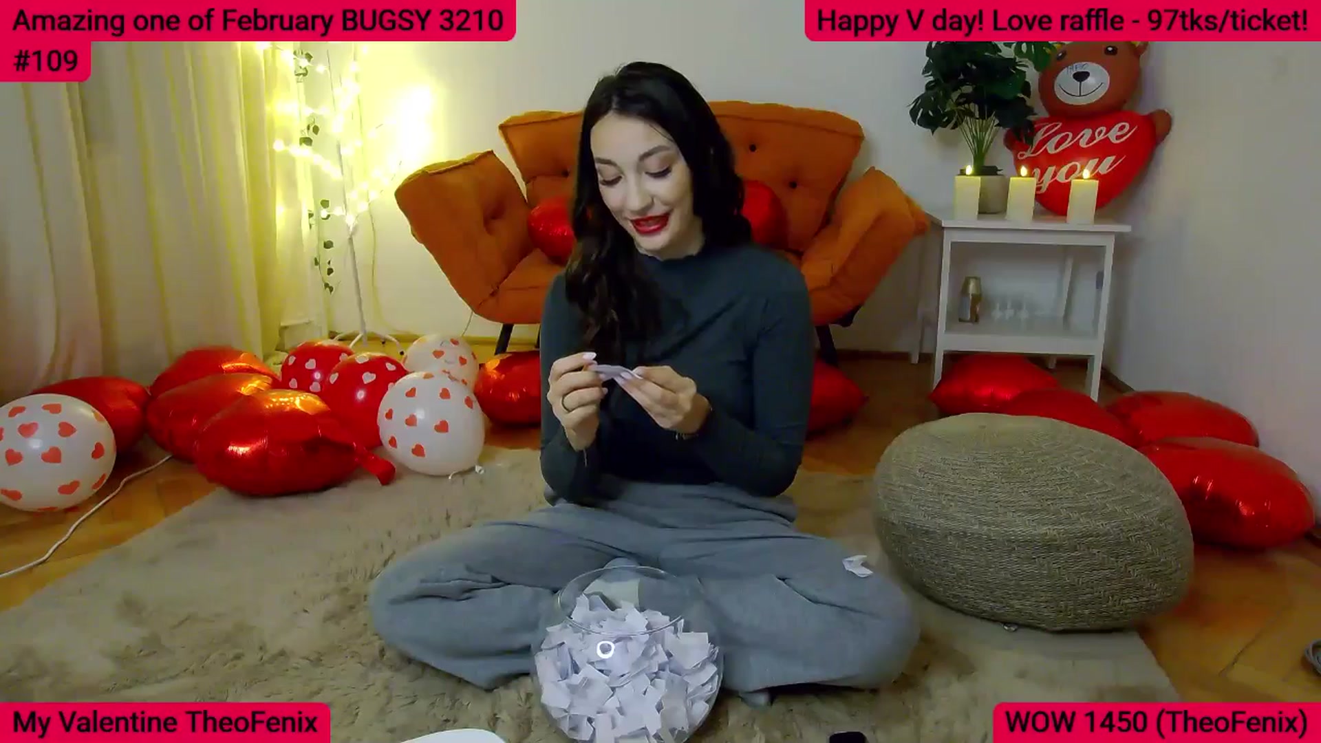 Gallery image thumbnail from SkyV_'s myfreecams stream on, 02/14/2025, 23:22 image 10 of 20