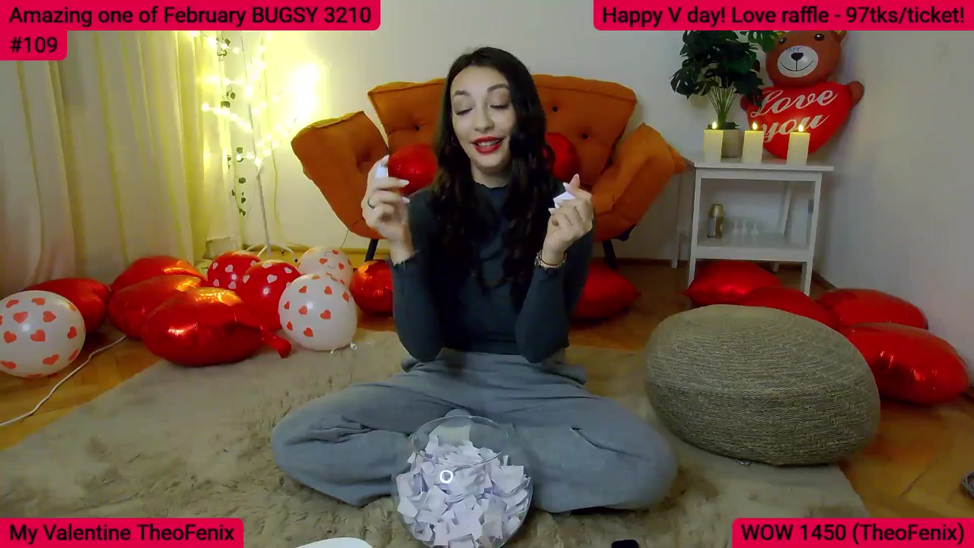 Gallery image thumbnail from SkyV_'s myfreecams stream on, 02/14/2025, 23:22 image 8 of 20