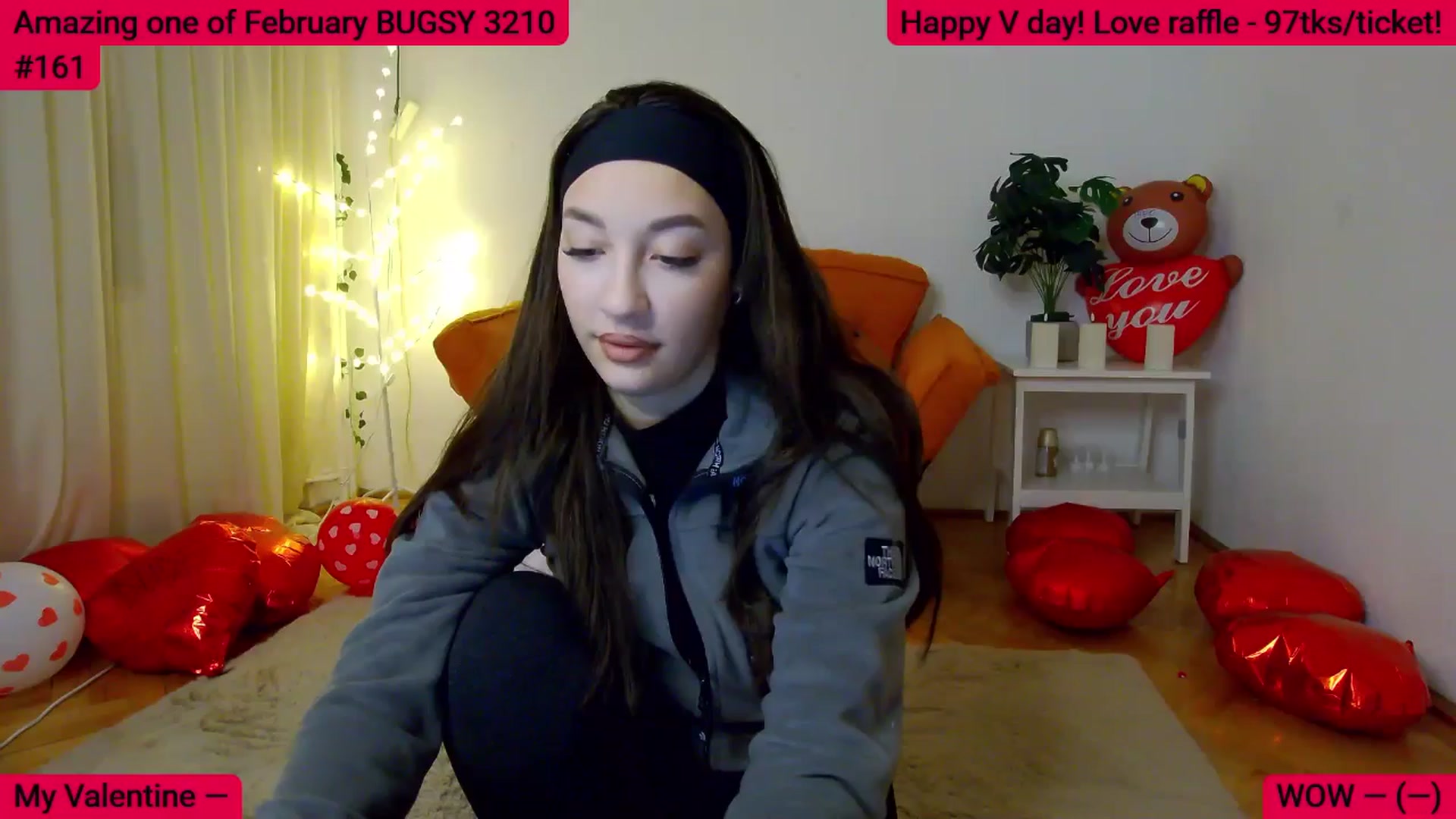 Gallery image thumbnail from SkyV_'s myfreecams stream on, 02/18/2025, 19:09 image 4 of 20
