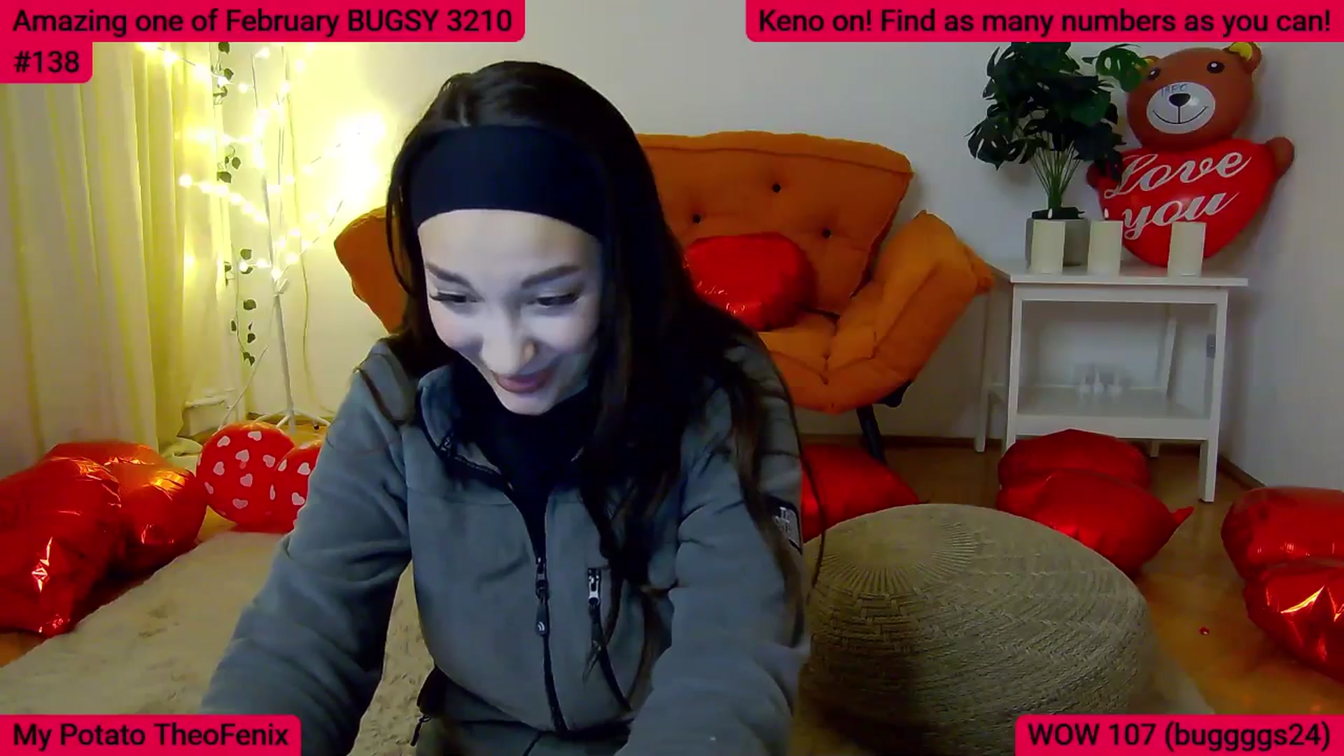 Gallery image thumbnail from SkyV_'s myfreecams stream on, 02/18/2025, 22:21 image 15 of 20