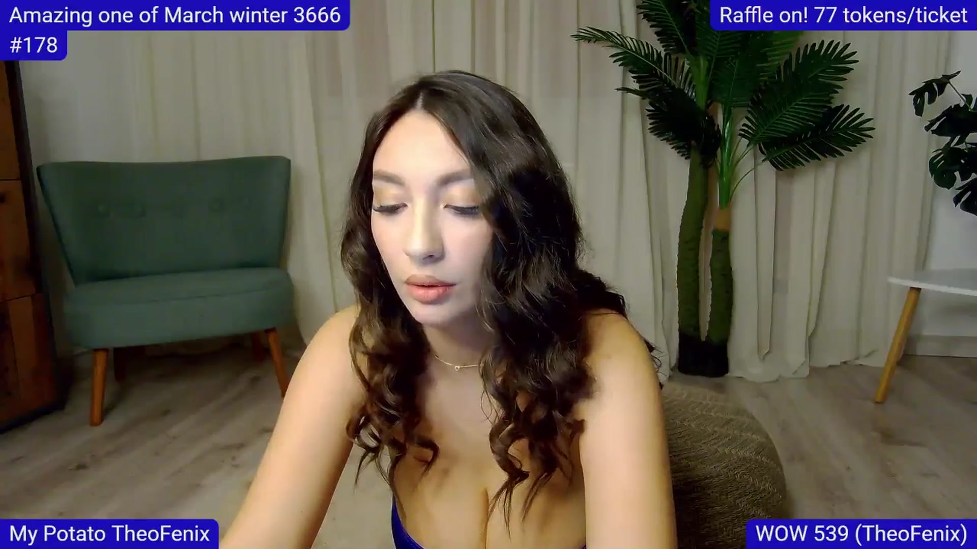 Gallery image thumbnail from SkyV_'s myfreecams stream on, 03/19/2025, 20:41 image 3 of 20