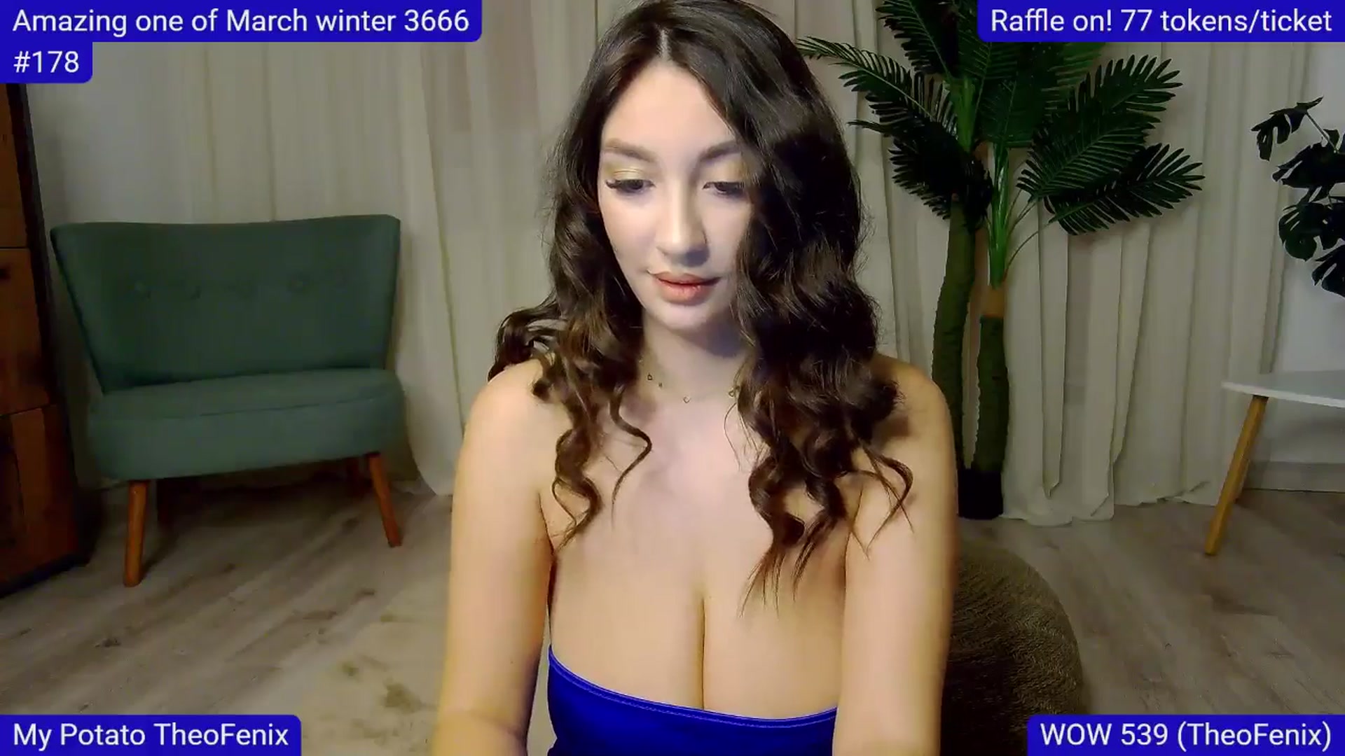 Gallery image thumbnail from SkyV_'s myfreecams stream on, 03/19/2025, 20:41 image 2 of 20