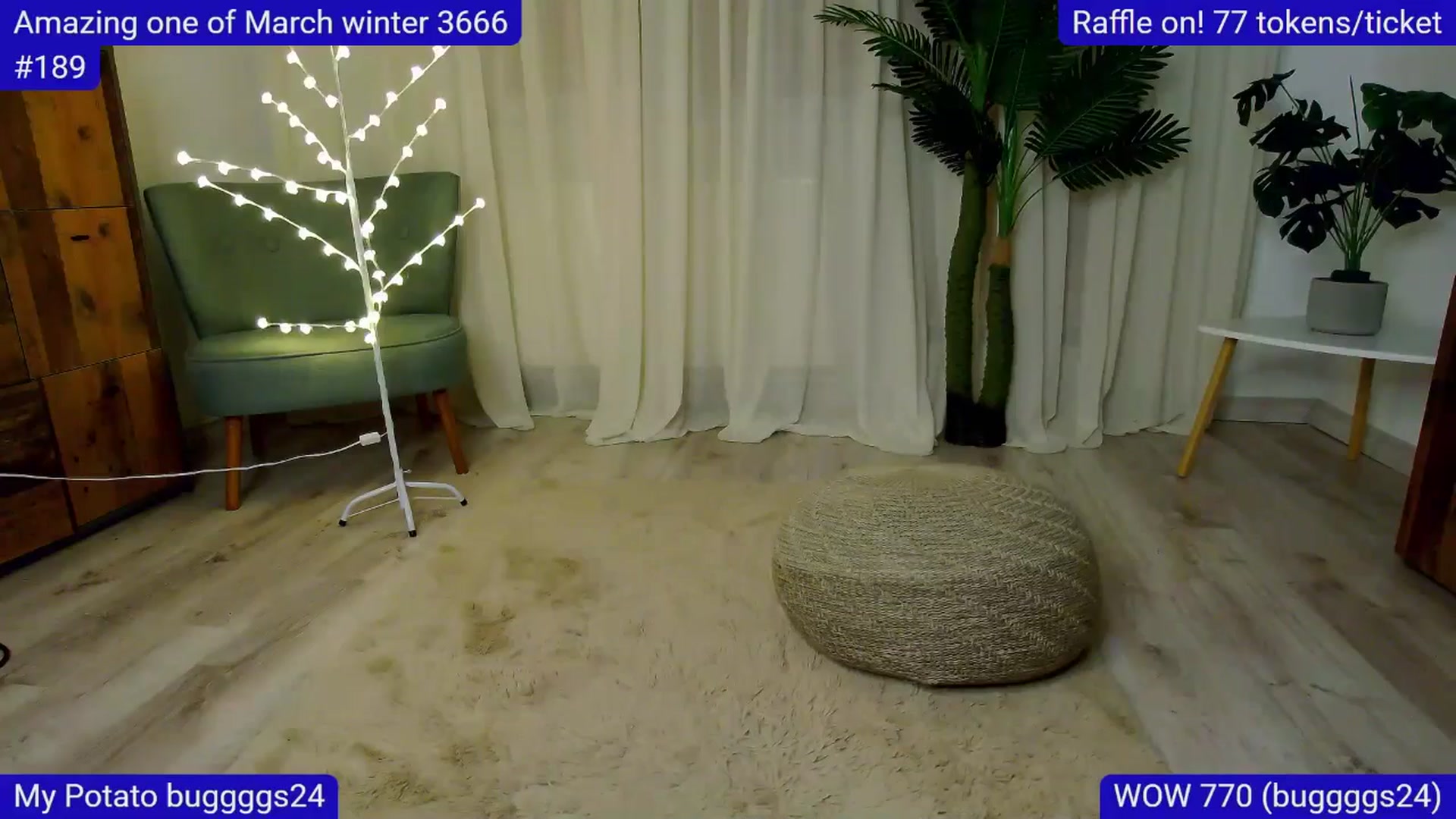 Gallery image thumbnail from SkyV_'s myfreecams stream on, 03/21/2025, 20:25 image 6 of 20