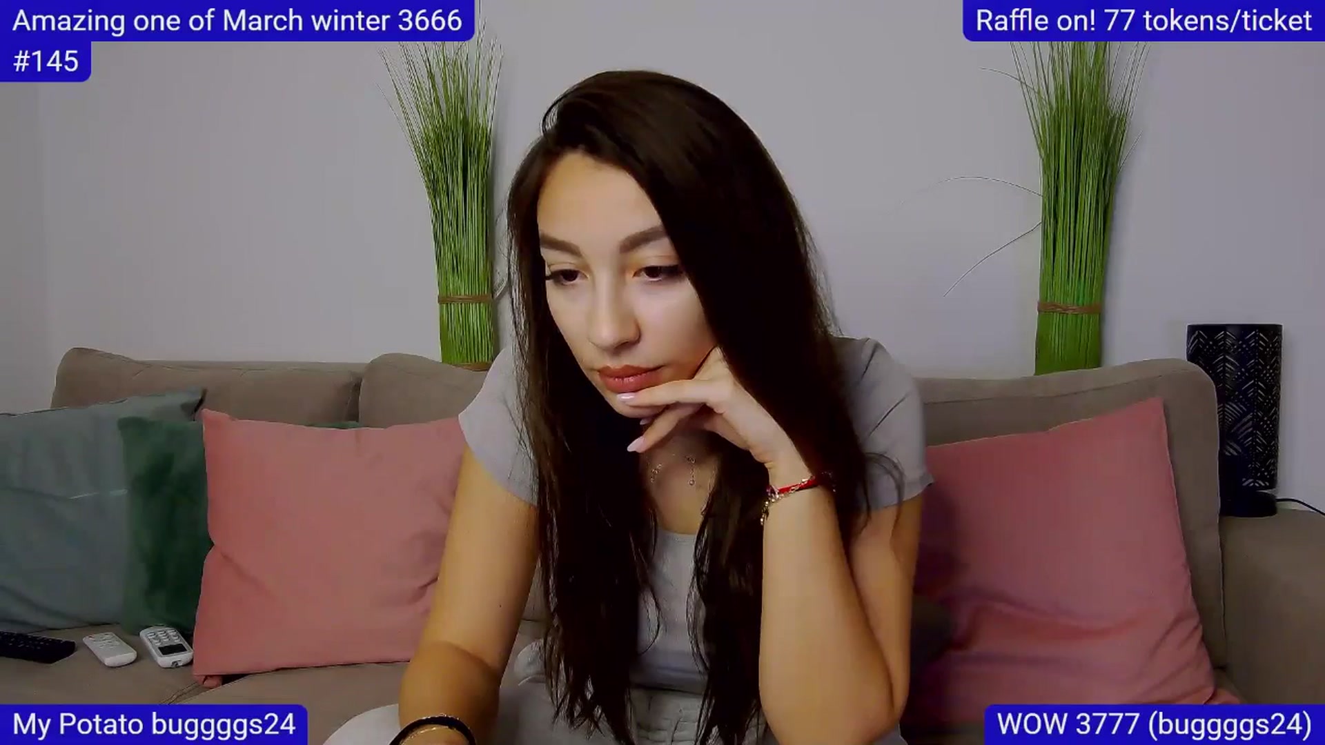 Gallery image thumbnail from SkyV_'s myfreecams stream on, 03/23/2025, 22:14 image 7 of 20