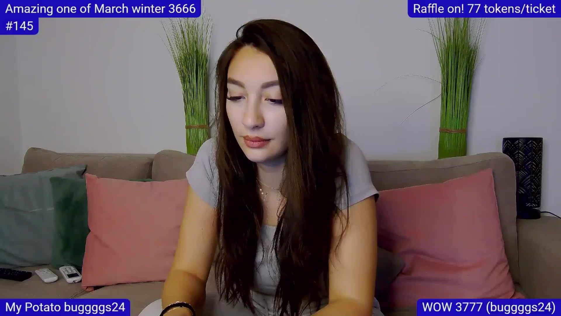 Gallery image thumbnail from SkyV_'s myfreecams stream on, 03/23/2025, 22:14 image 11 of 20