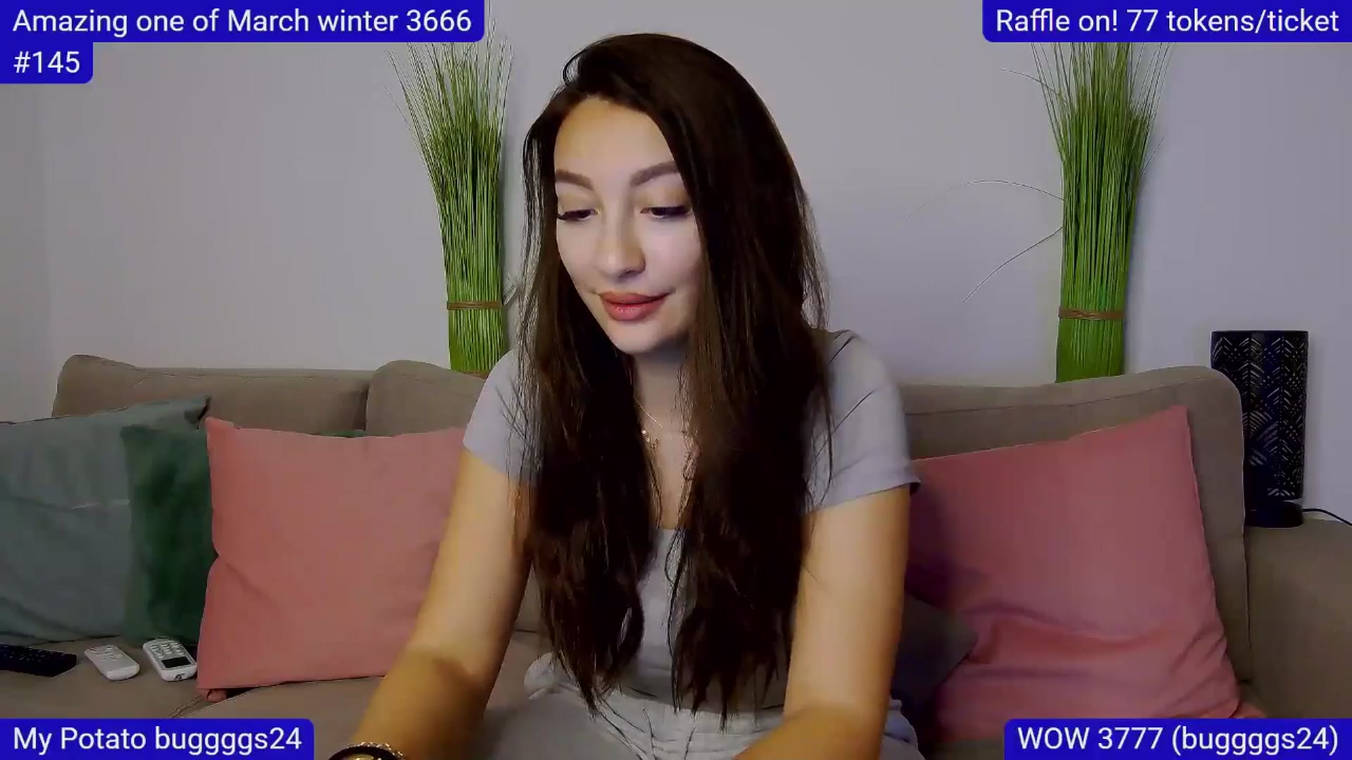 Gallery image thumbnail from SkyV_'s myfreecams stream on, 03/23/2025, 22:14 image 16 of 20