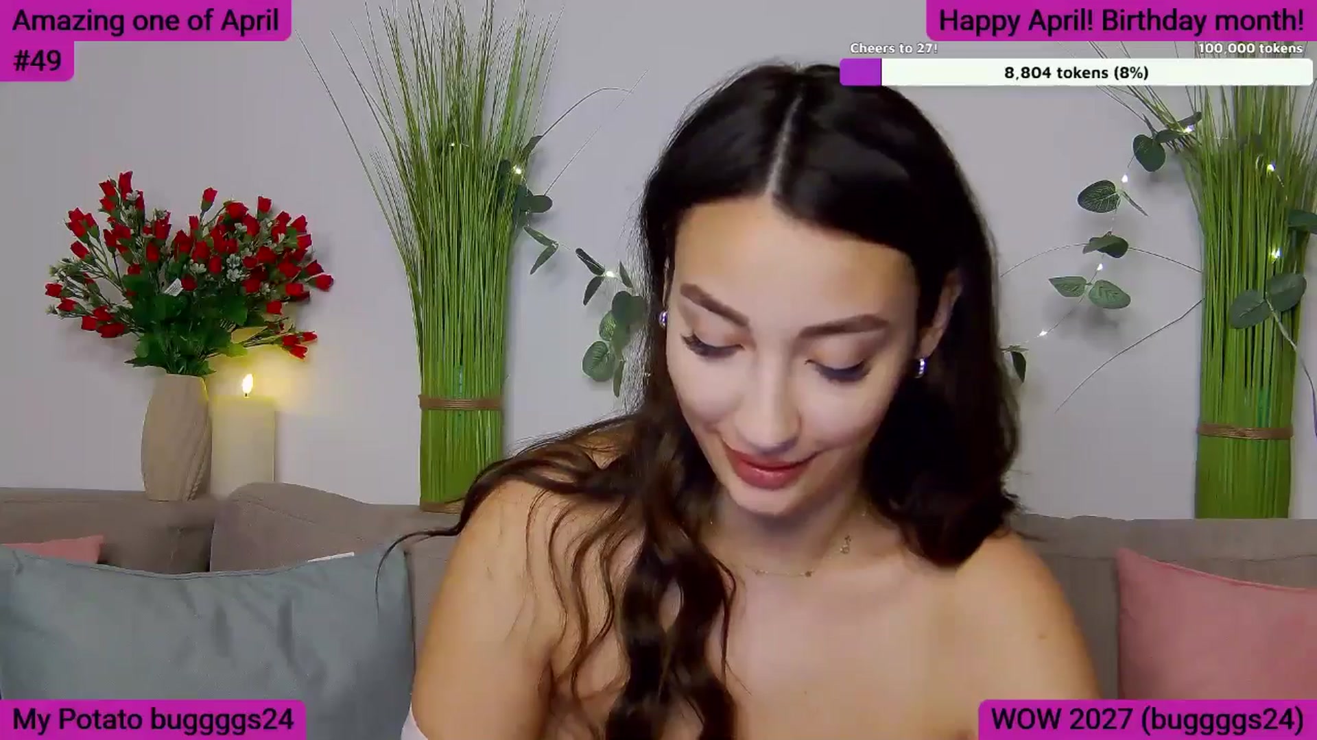 Gallery image thumbnail from SkyV_'s myfreecams stream on, 04/01/2025, 21:06 image 19 of 20