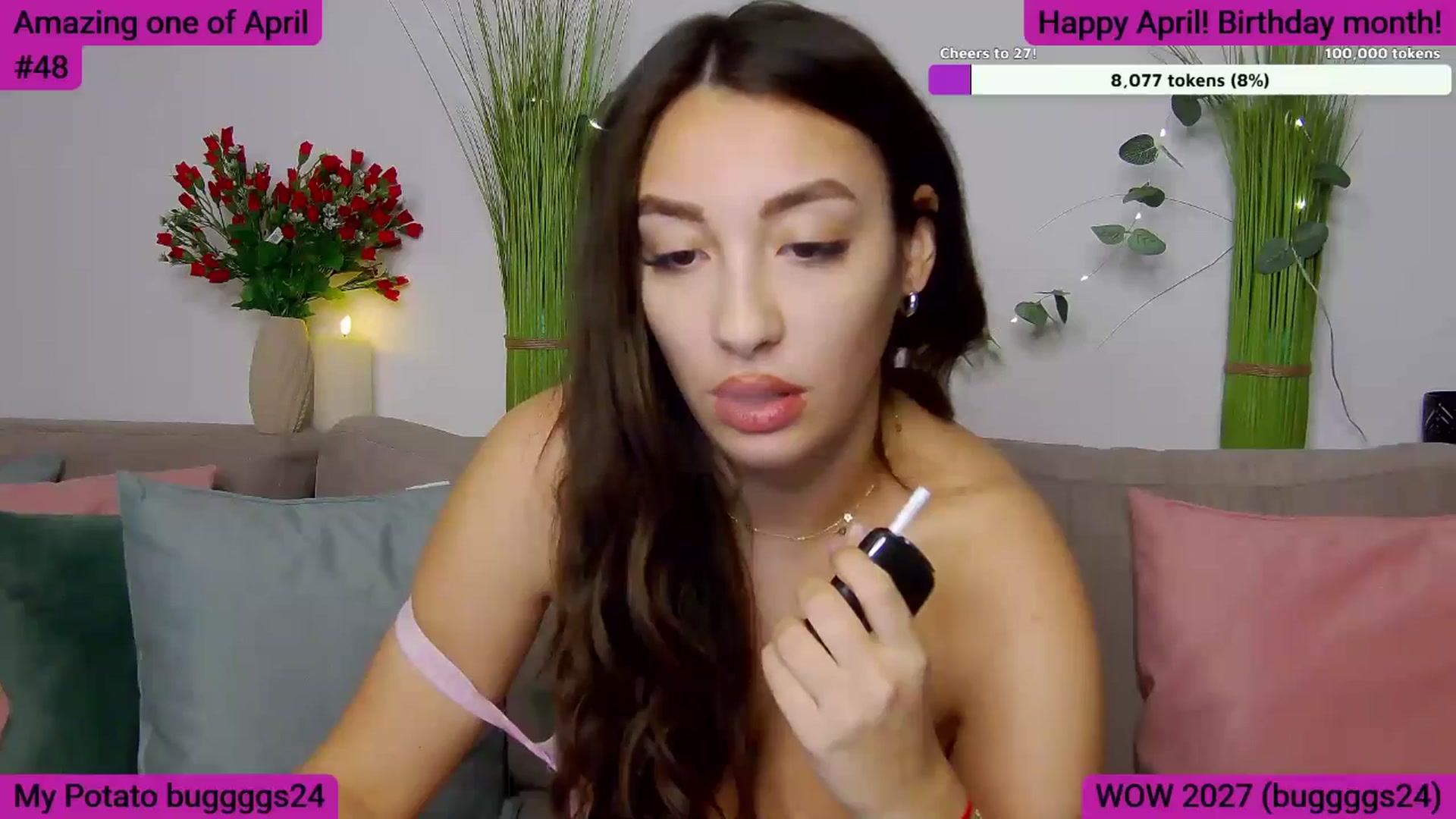 Gallery image thumbnail from SkyV_'s myfreecams stream on, 04/01/2025, 21:06 image 6 of 20
