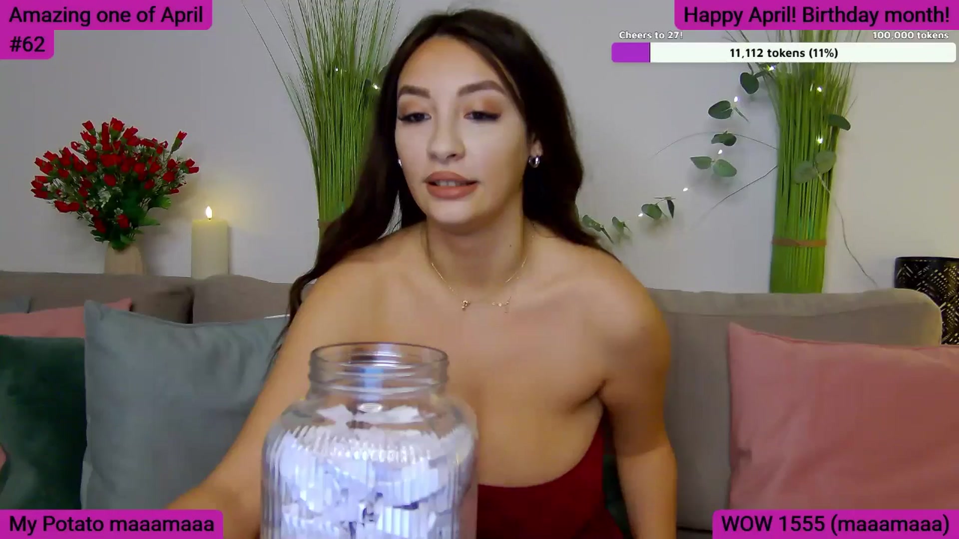Gallery image thumbnail from SkyV_'s myfreecams stream on, 04/02/2025, 18:16 image 15 of 20
