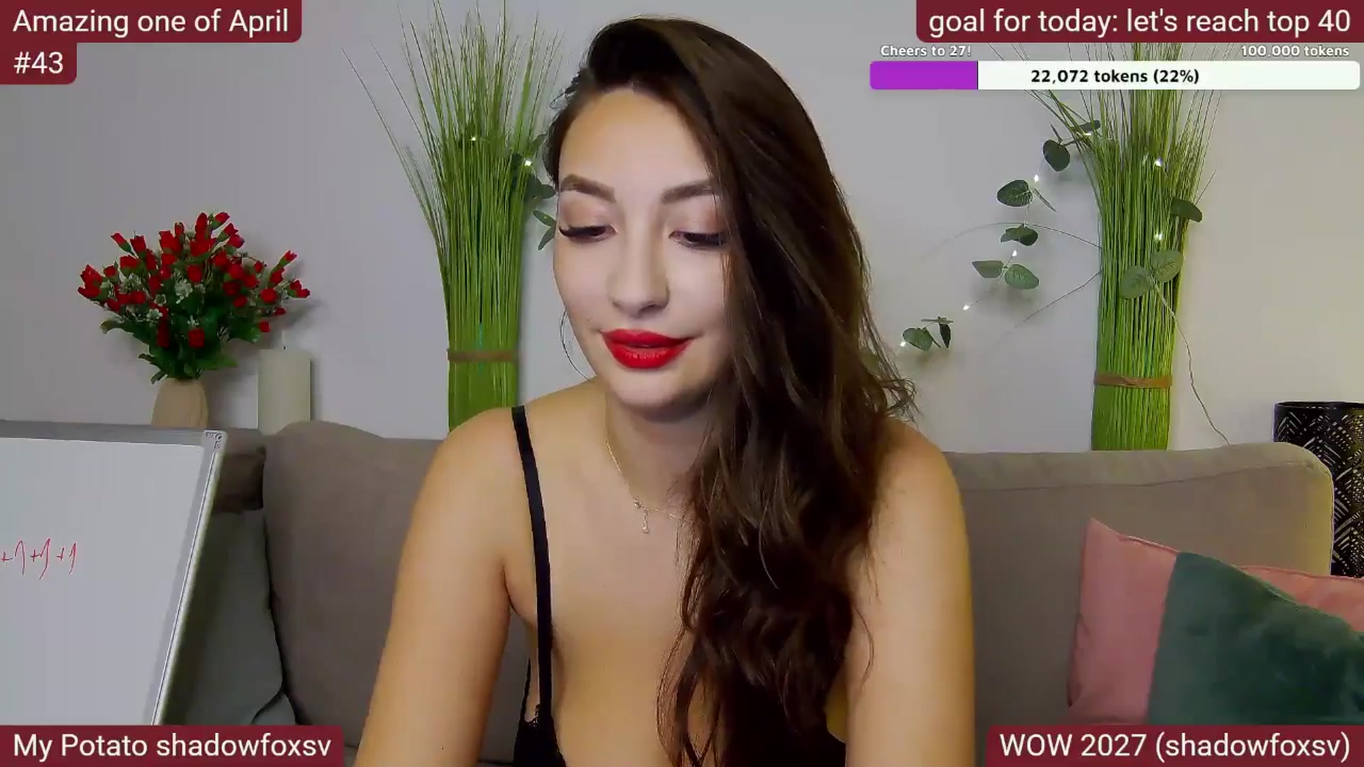 Gallery image thumbnail from SkyV_'s myfreecams stream on, 04/03/2025, 20:28 image 17 of 20