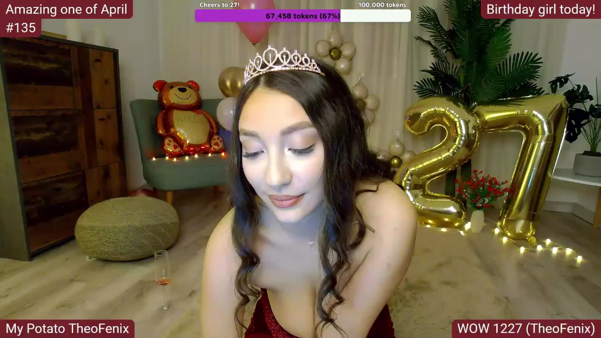 Gallery image thumbnail from SkyV_'s myfreecams stream on, 04/13/2025, 20:03 image 20 of 20