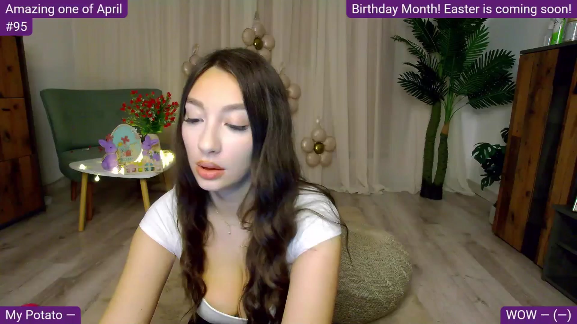 Gallery image thumbnail from SkyV_'s myfreecams stream on, 04/16/2025, 18:38 image 1 of 20