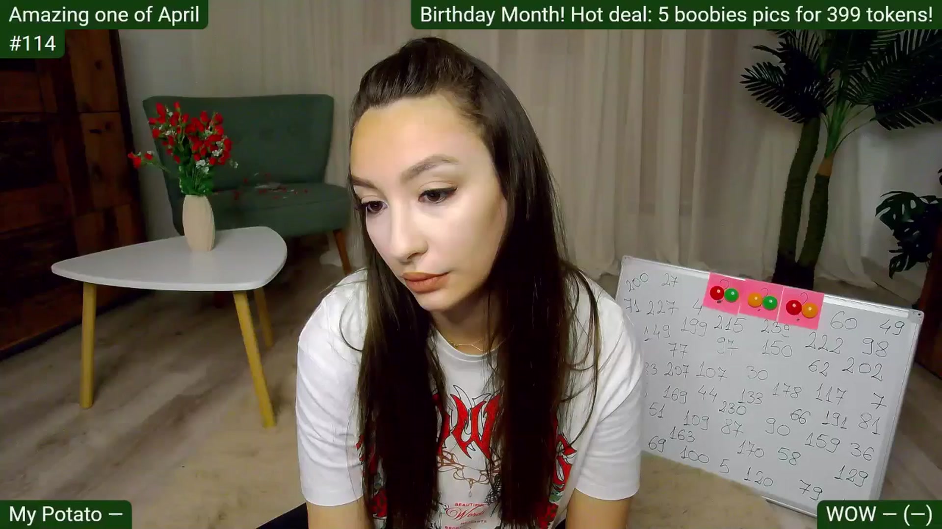 Gallery image thumbnail from SkyV_'s myfreecams stream on, 04/25/2025, 18:18 image 1 of 20