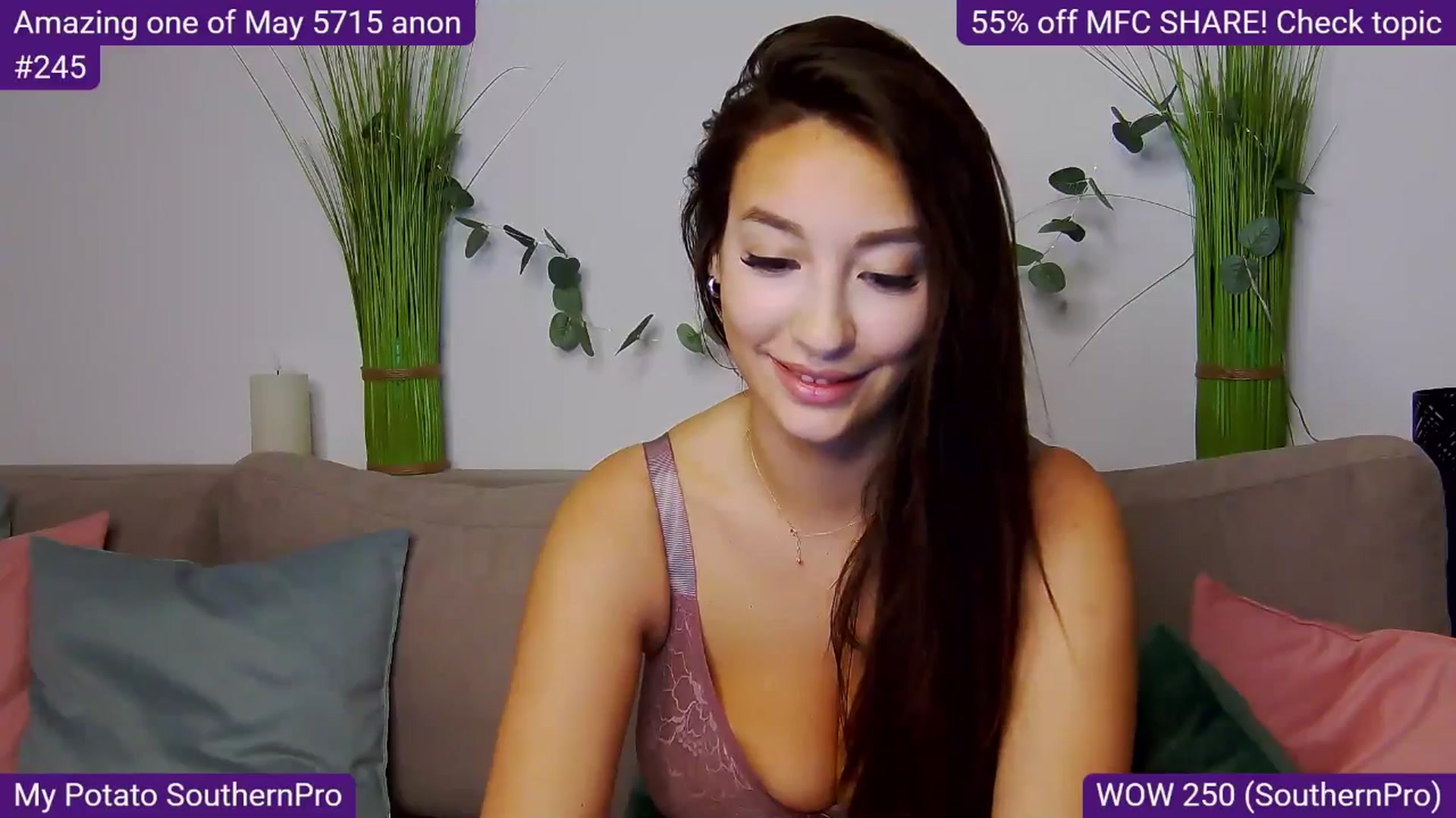 Gallery image thumbnail from SkyV_'s myfreecams stream on, 05/05/2025, 20:55 image 8 of 20