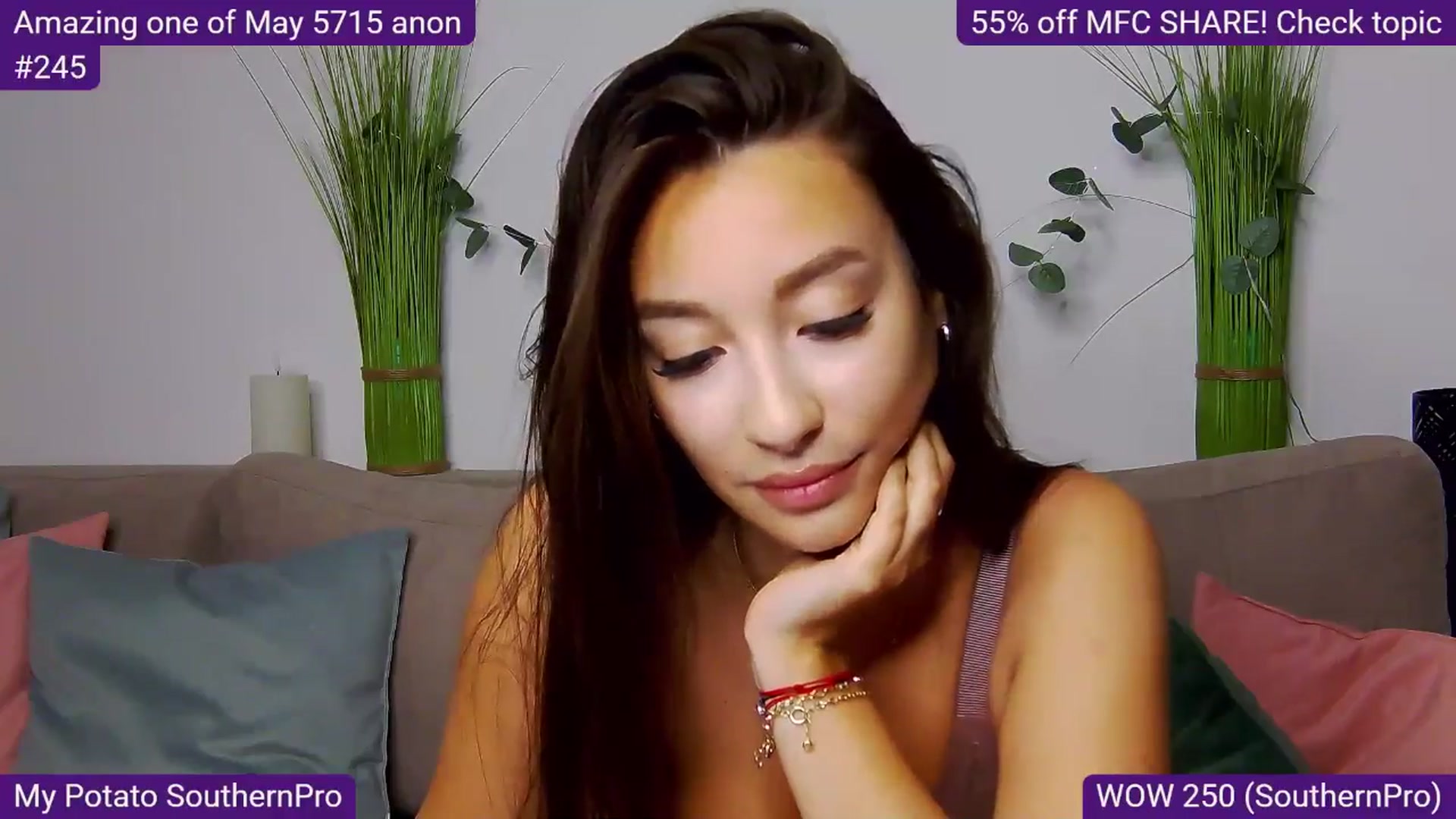 Gallery image thumbnail from SkyV_'s myfreecams stream on, 05/05/2025, 20:55 image 18 of 20