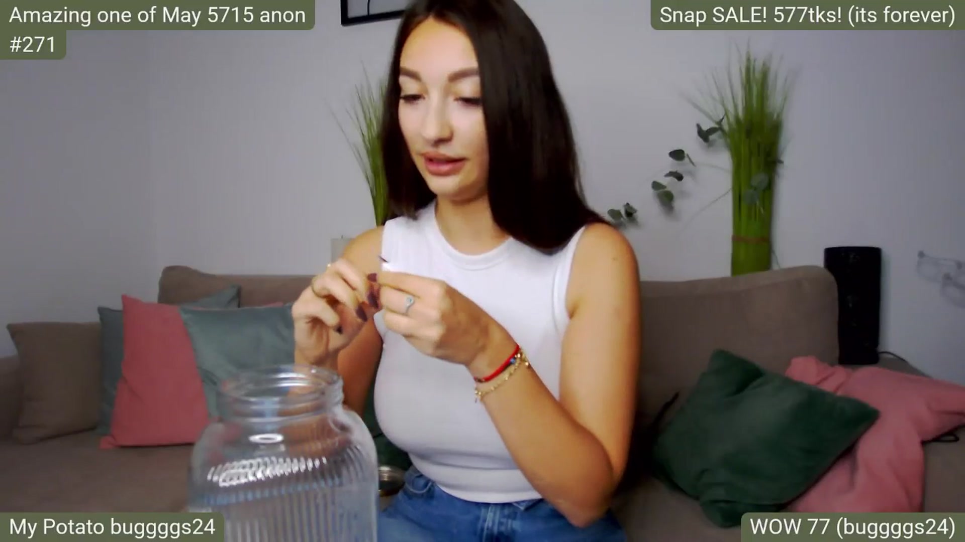 Gallery image thumbnail from SkyV_'s myfreecams stream on, 05/14/2025, 19:46 image 6 of 20