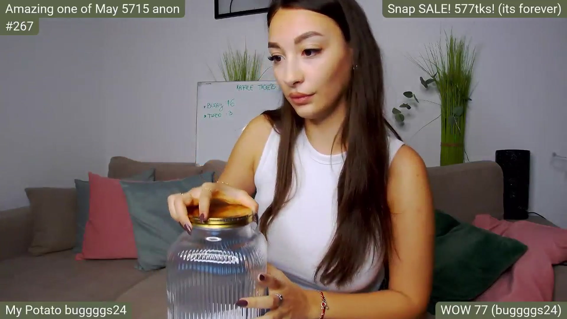Gallery image thumbnail from SkyV_'s myfreecams stream on, 05/14/2025, 19:46 image 12 of 20