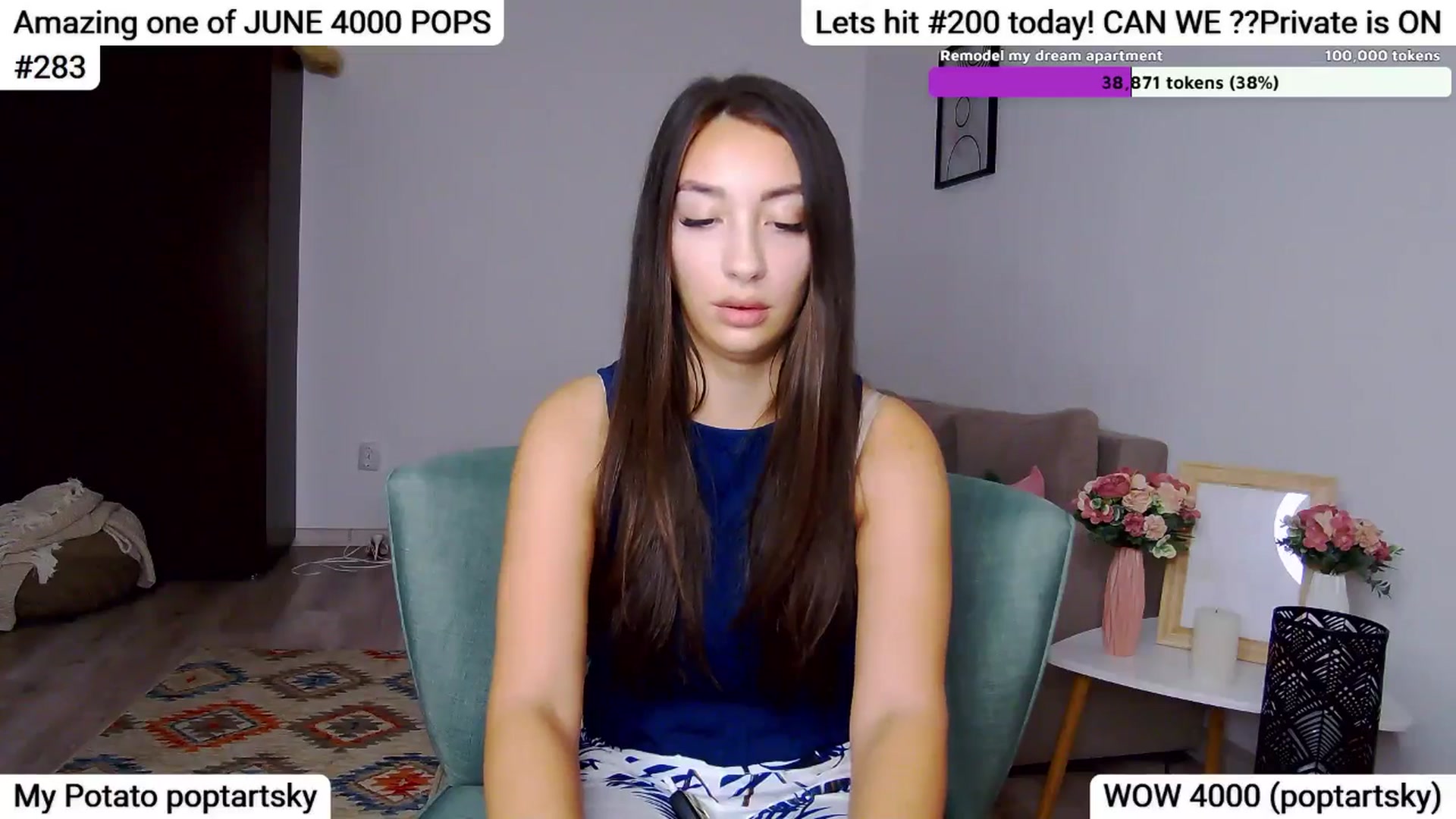 Gallery image thumbnail from SkyV_'s myfreecams stream on, 06/13/2025, 16:33 image 12 of 20