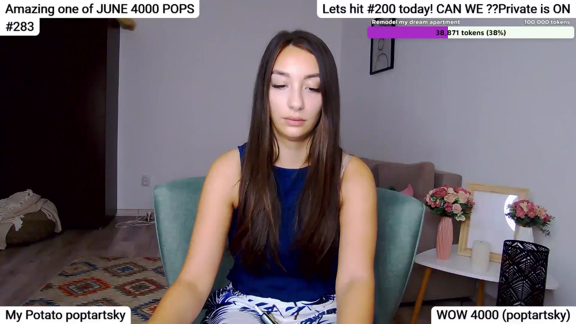 Gallery image thumbnail from SkyV_'s myfreecams stream on, 06/13/2025, 16:33 image 14 of 20